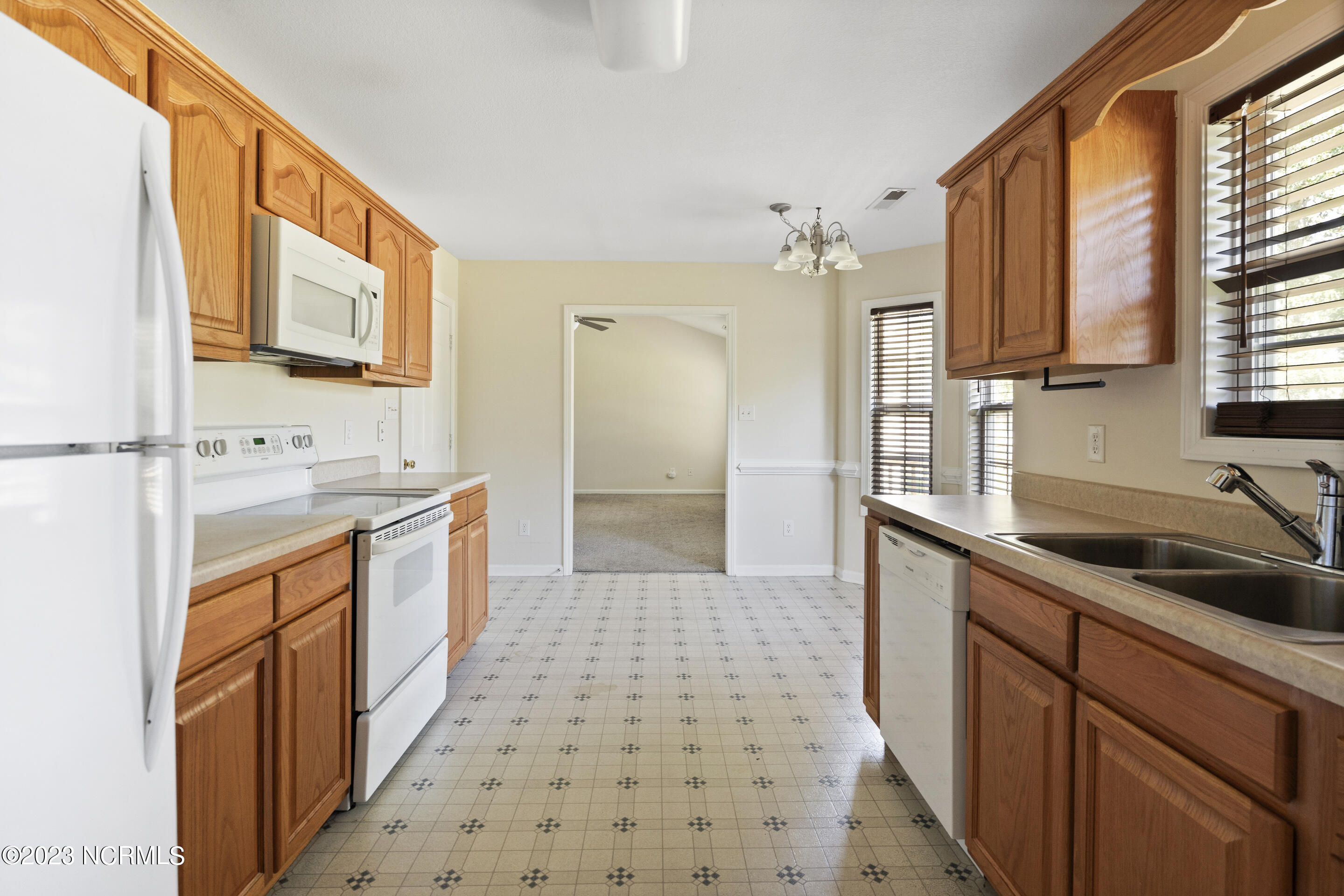 127 Secretariat Drive Property Photo 25