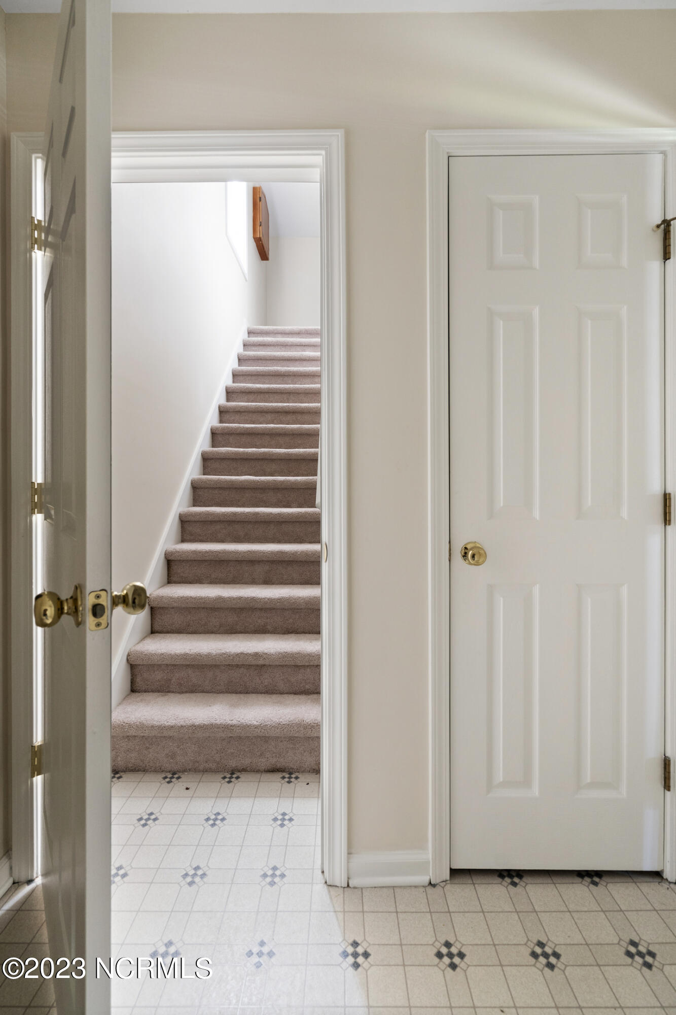 127 Secretariat Drive Property Photo 28