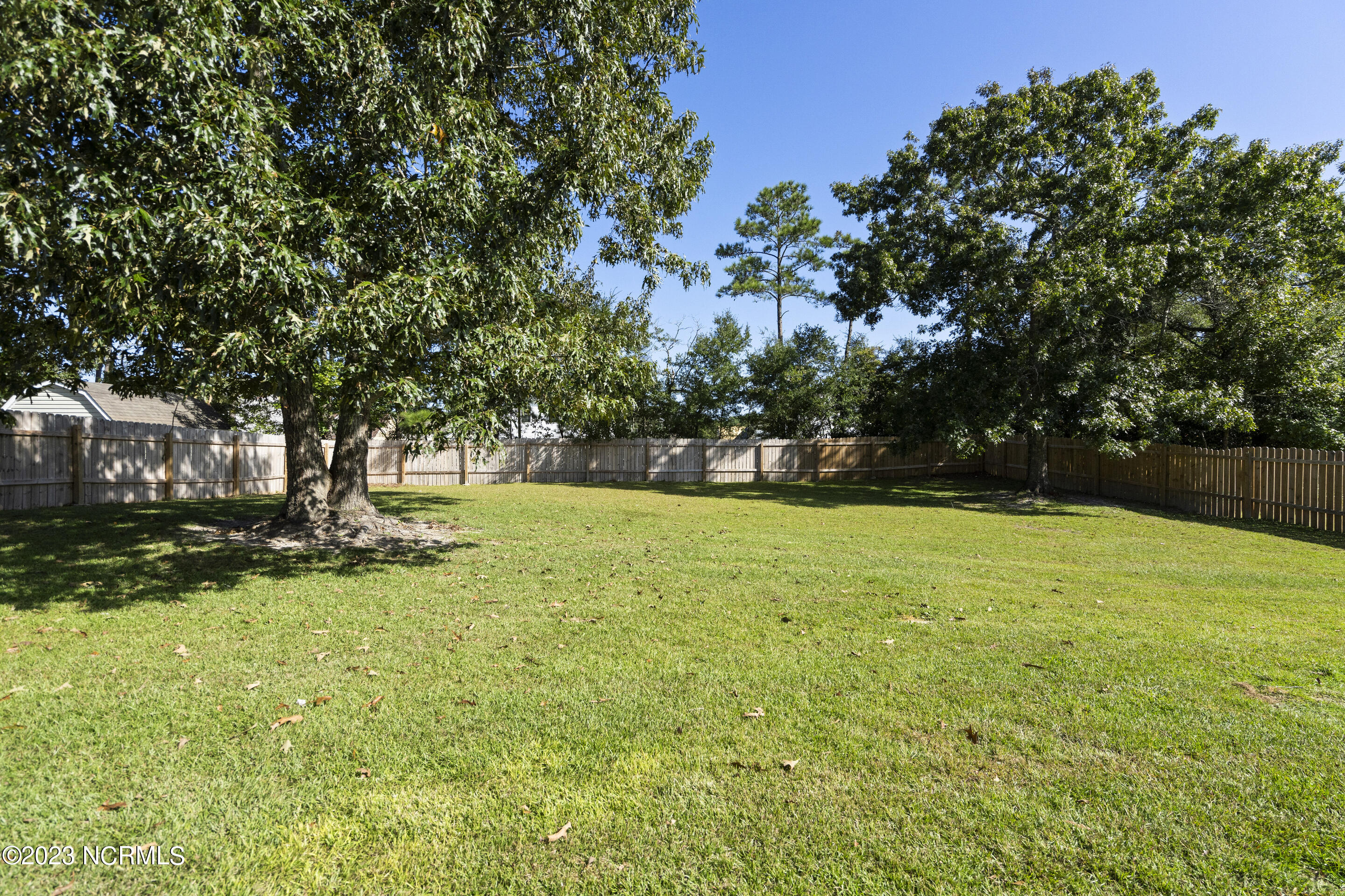 127 Secretariat Drive Property Photo 35