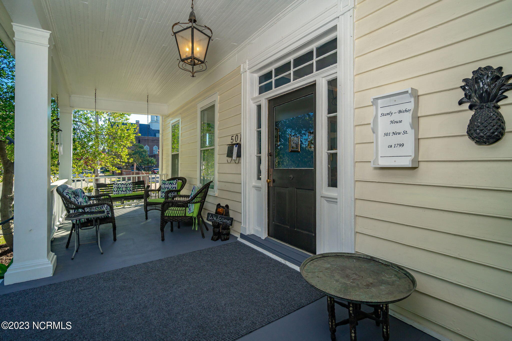 501 New Street Property Photo 2