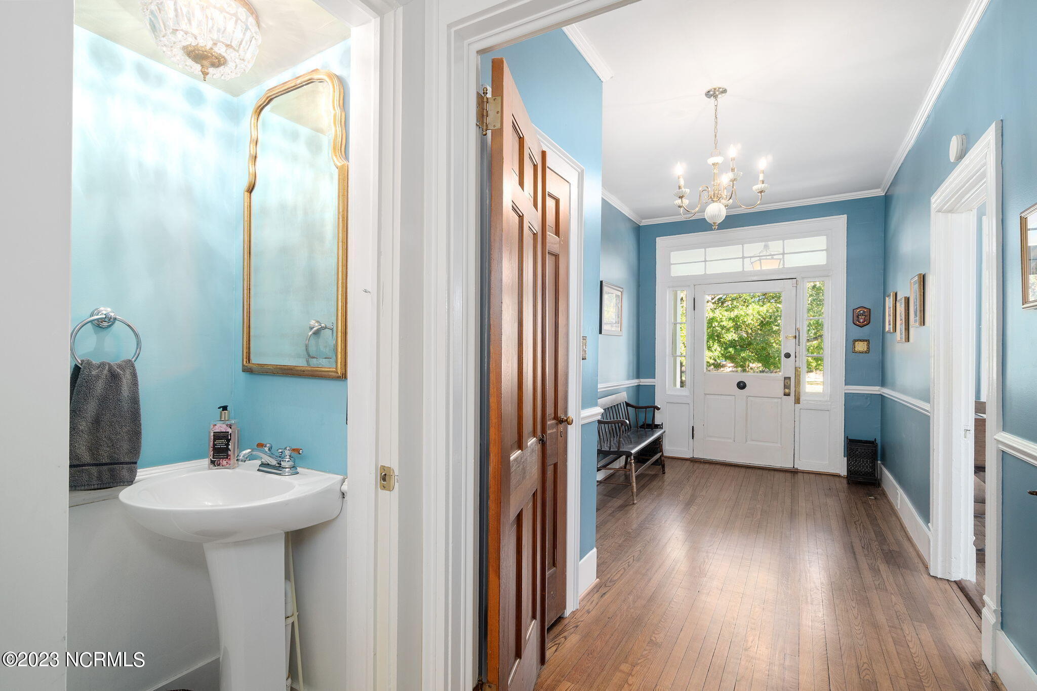 501 New Street Property Photo 13
