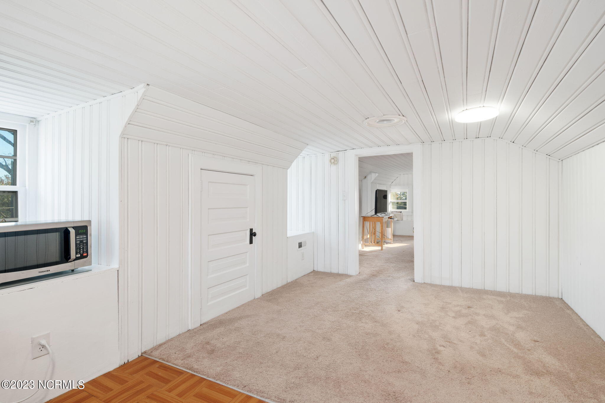 501 New Street Property Photo 42