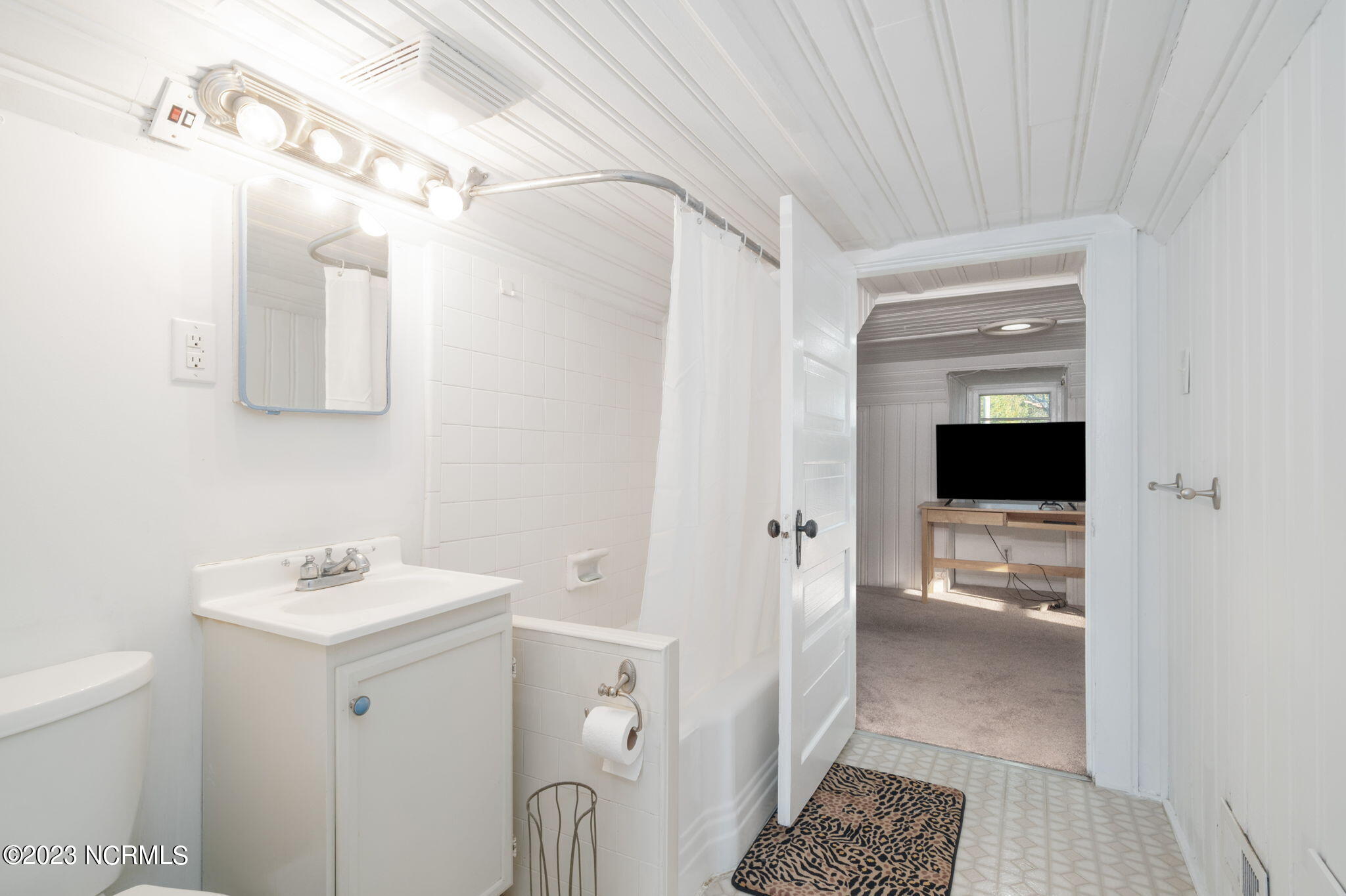 501 New Street Property Photo 45