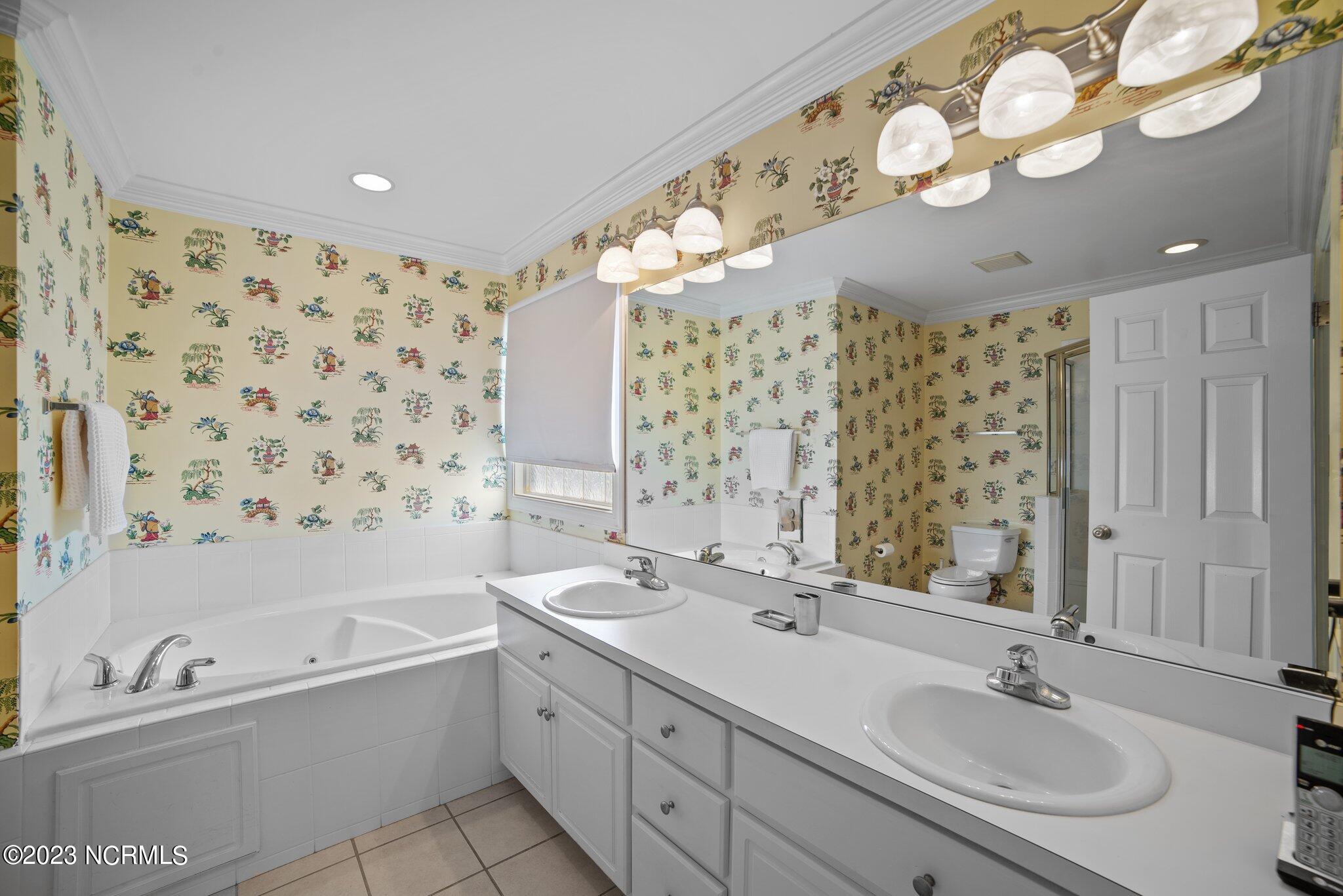 4315 Nw Cam Strader Drive Property Photo 16