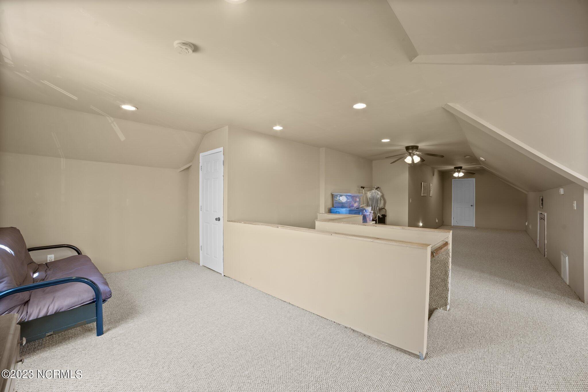 4315 Nw Cam Strader Drive Property Photo 20