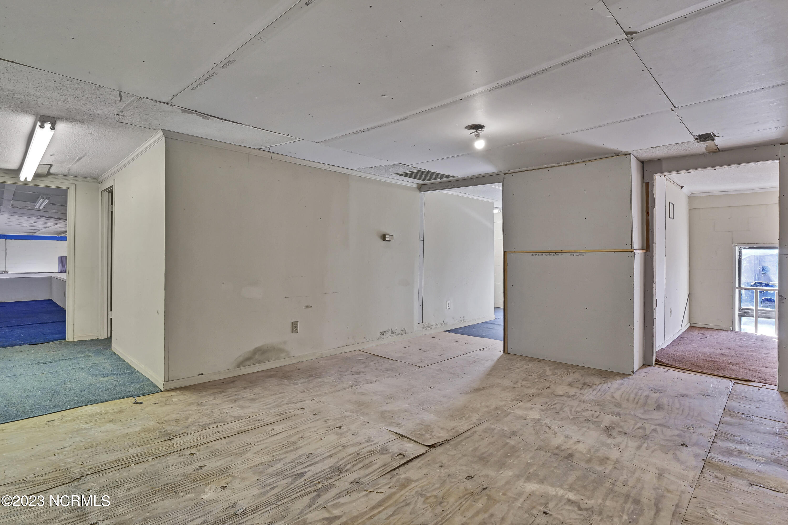 1201 Castle Street Property Photo 13