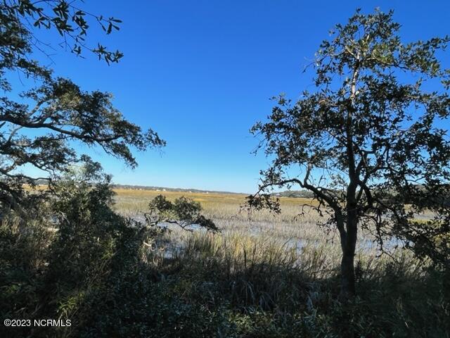 1 Windy Point Road Property Photo 9