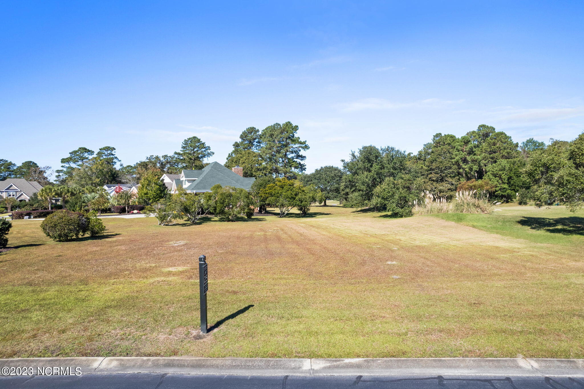 551 Dartmoor Way Sw Property Photo 11