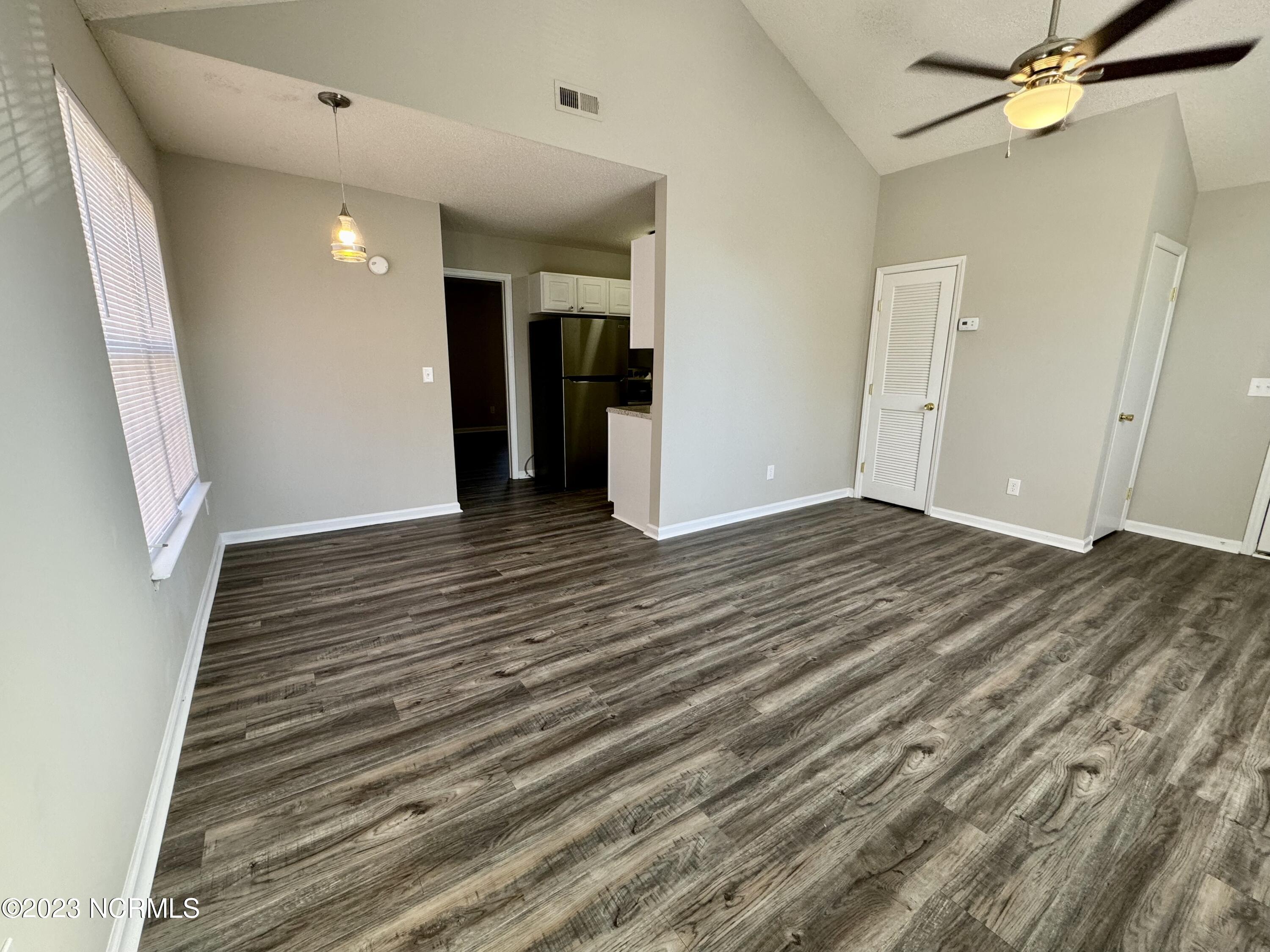 1247 Westpointe Drive Property Photo 3