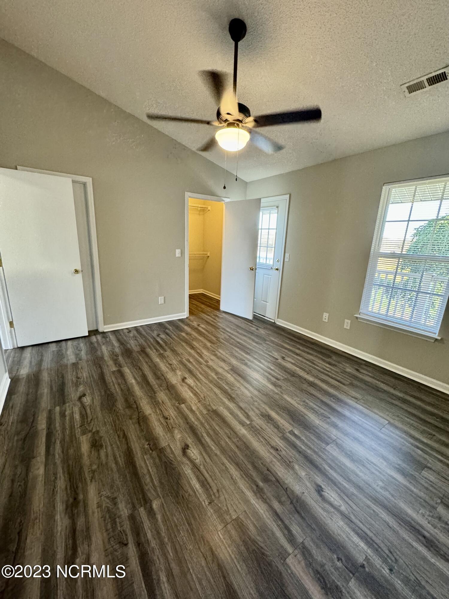 1247 Westpointe Drive Property Photo 12