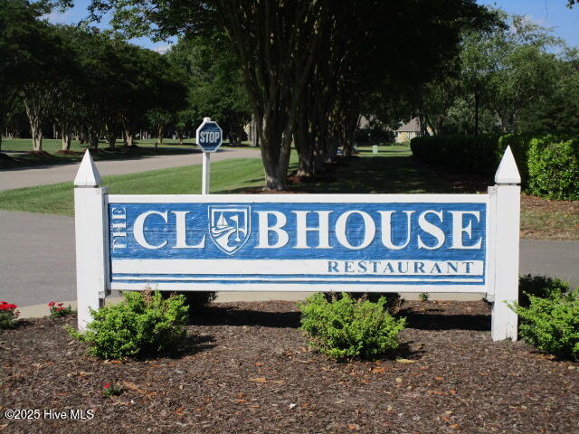 1 Croatan Road Property Photo 4