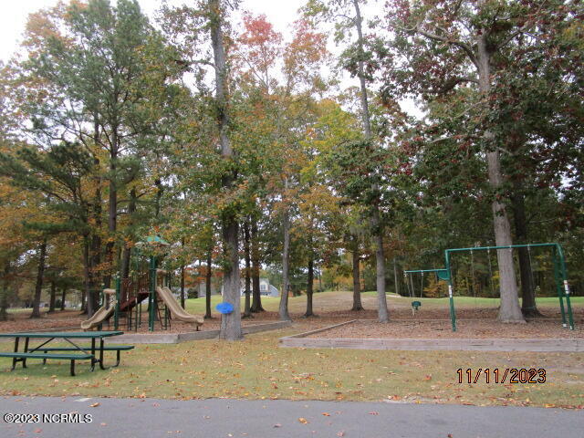 1 Croatan Road Property Photo 16