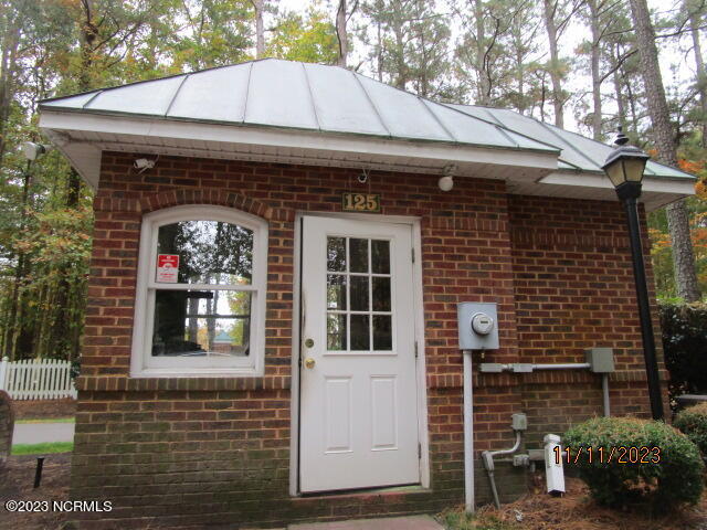 1 Croatan Road Property Photo 25