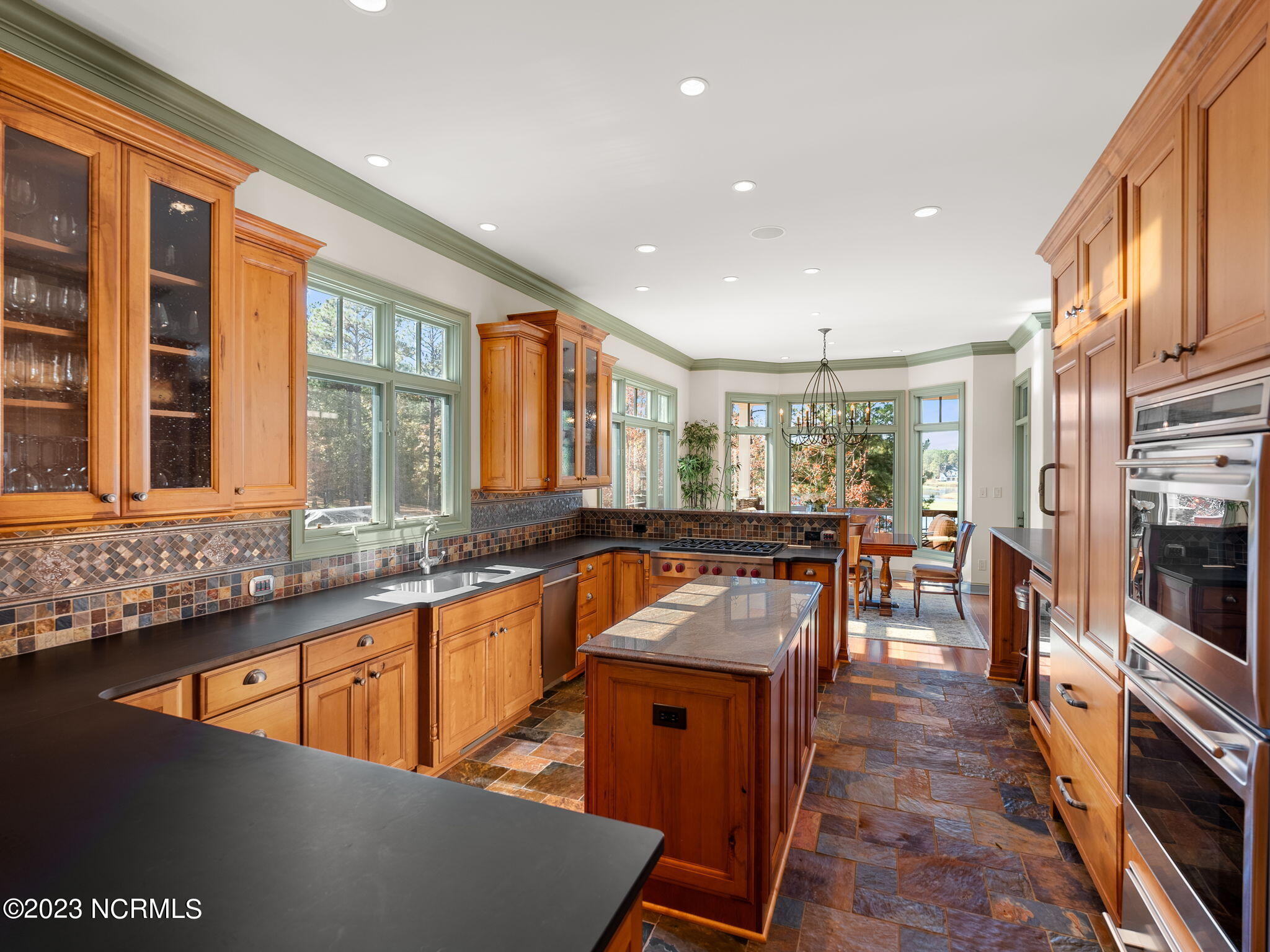 29 Elkton Drive Property Photo 17