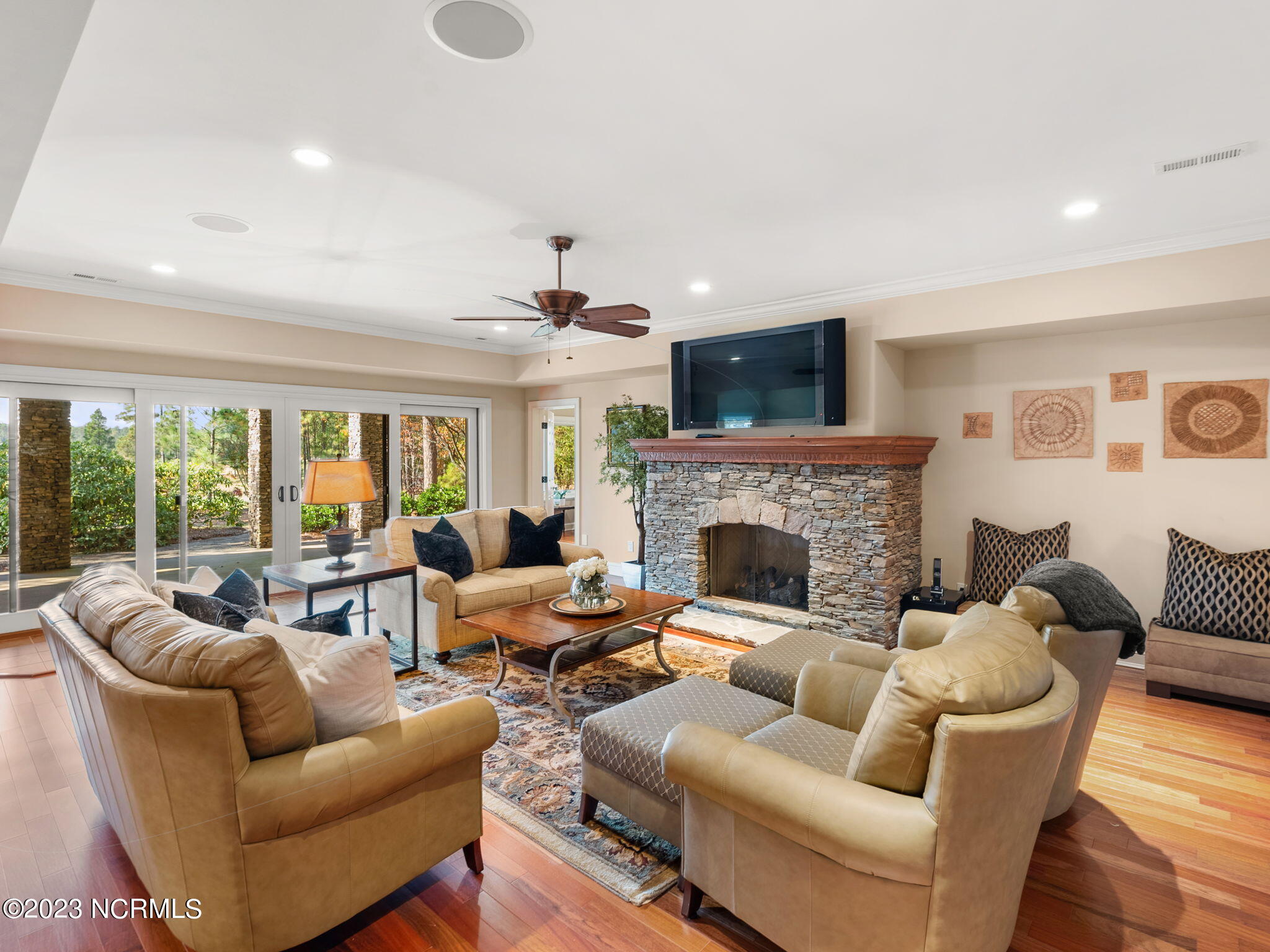 29 Elkton Drive Property Photo 23