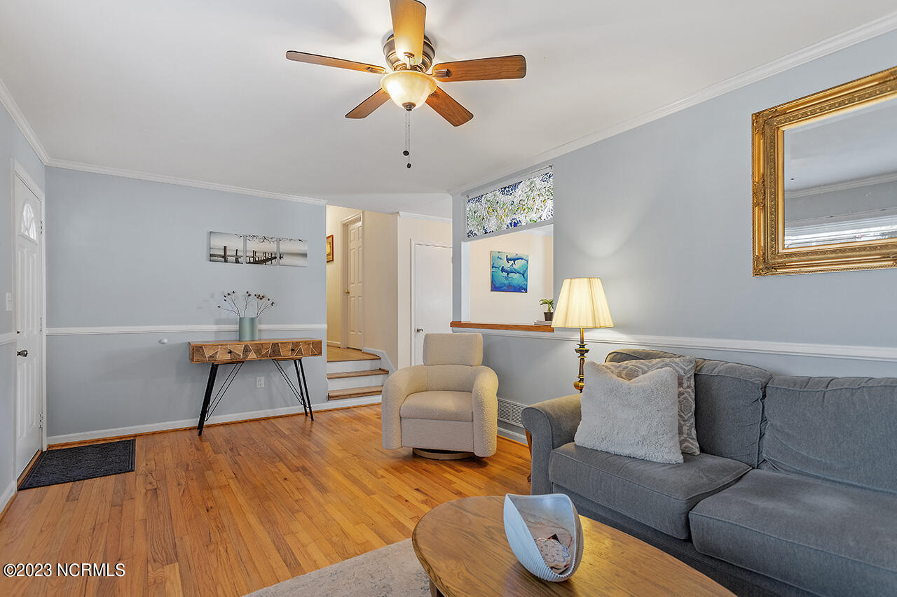 306 Virginia Avenue Property Photo 2