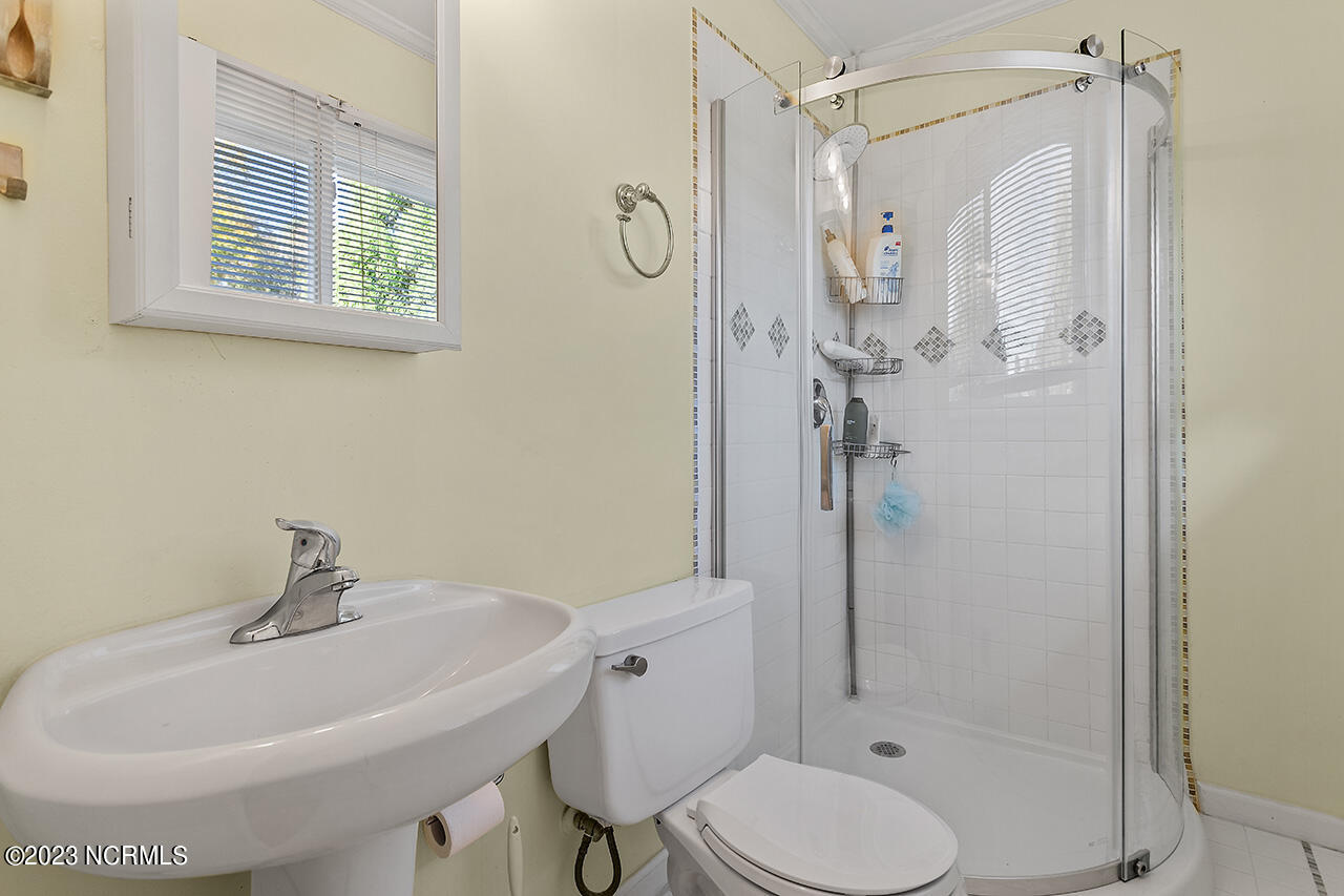 306 Virginia Avenue Property Photo 5