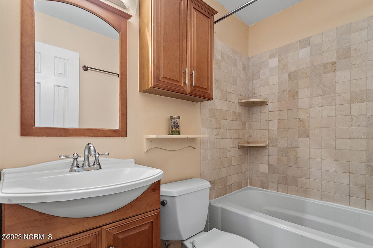 306 Virginia Avenue Property Photo 6