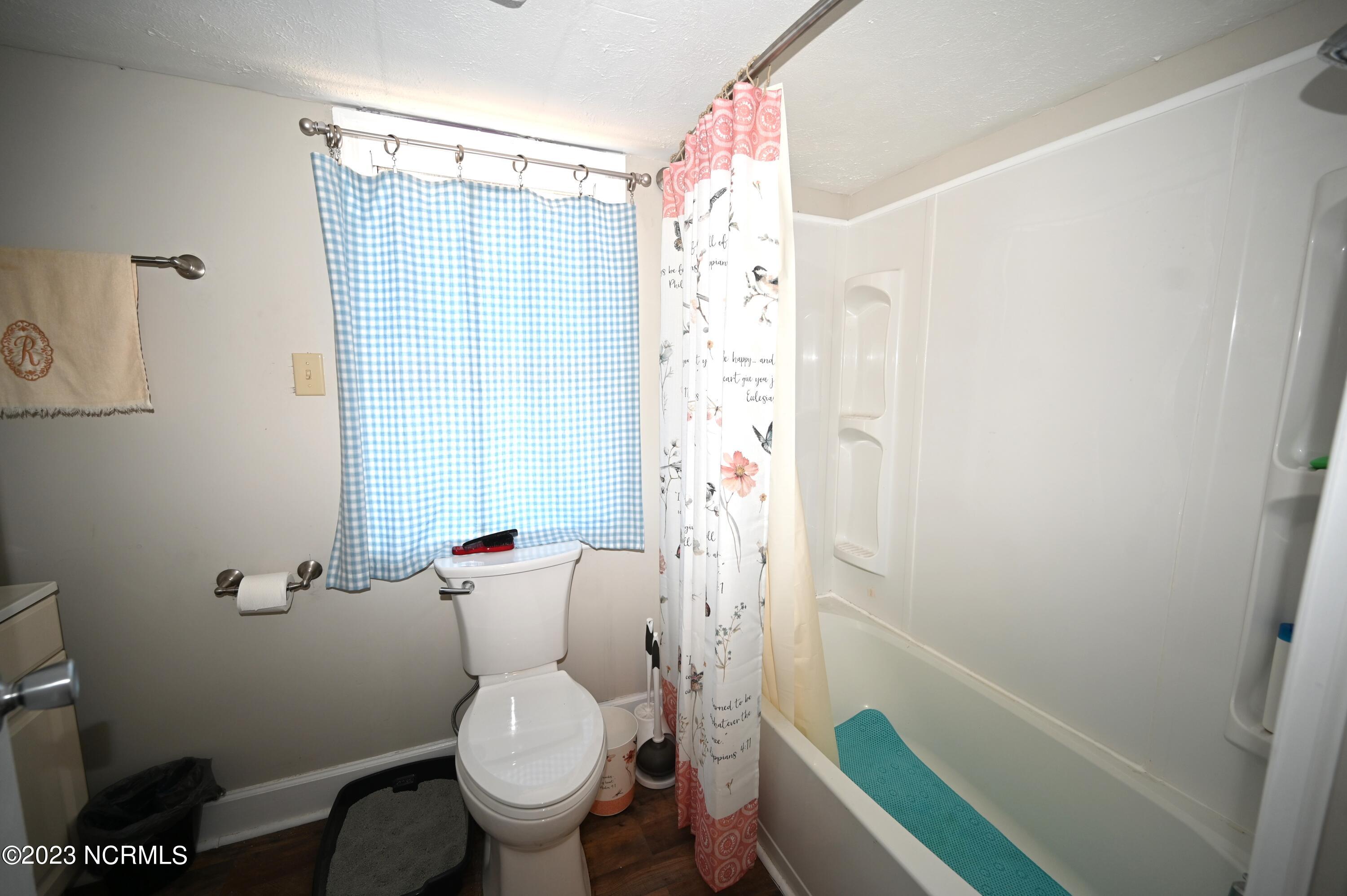 310 N Main Street Property Photo 16