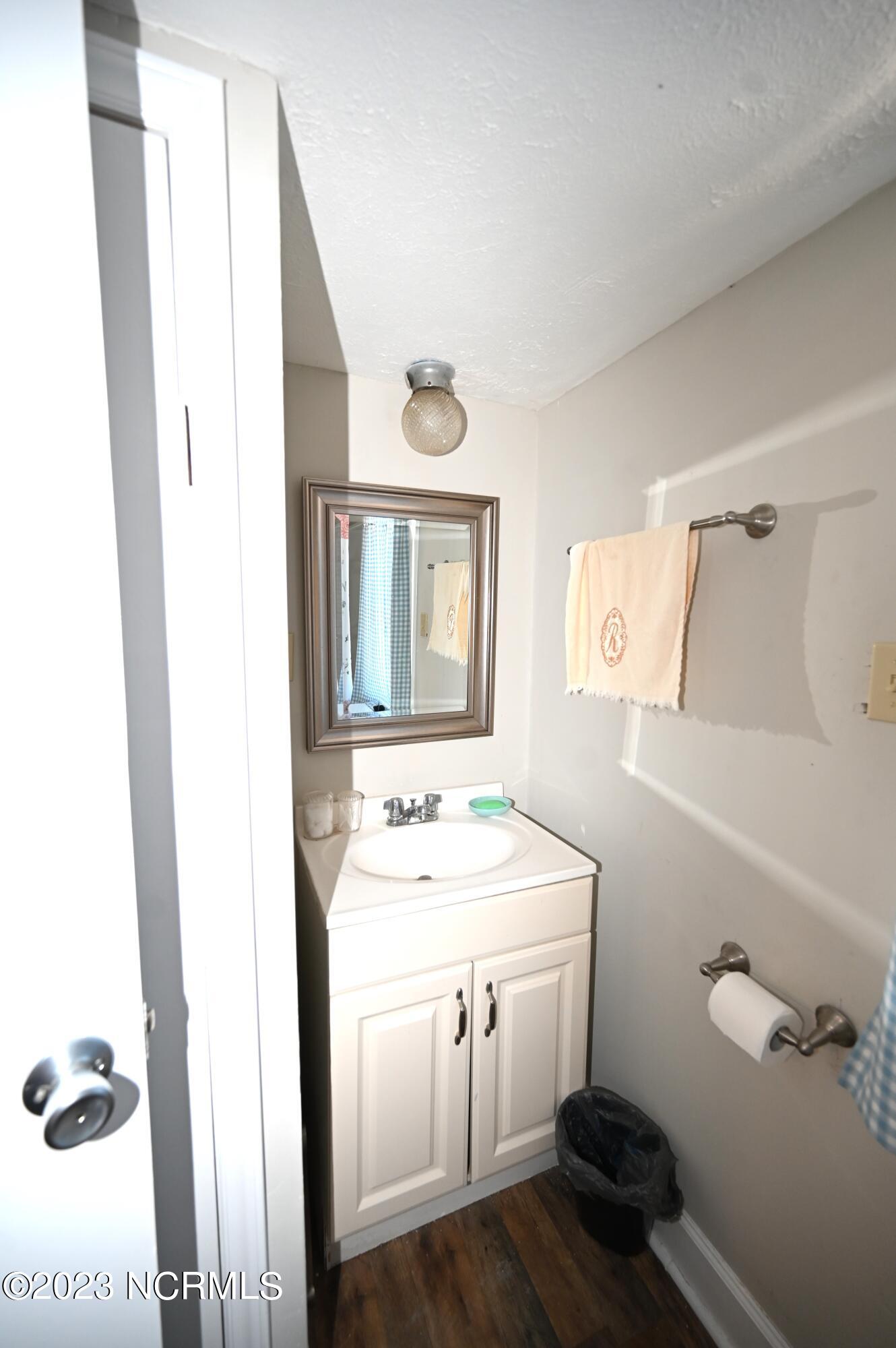 310 N Main Street Property Photo 17