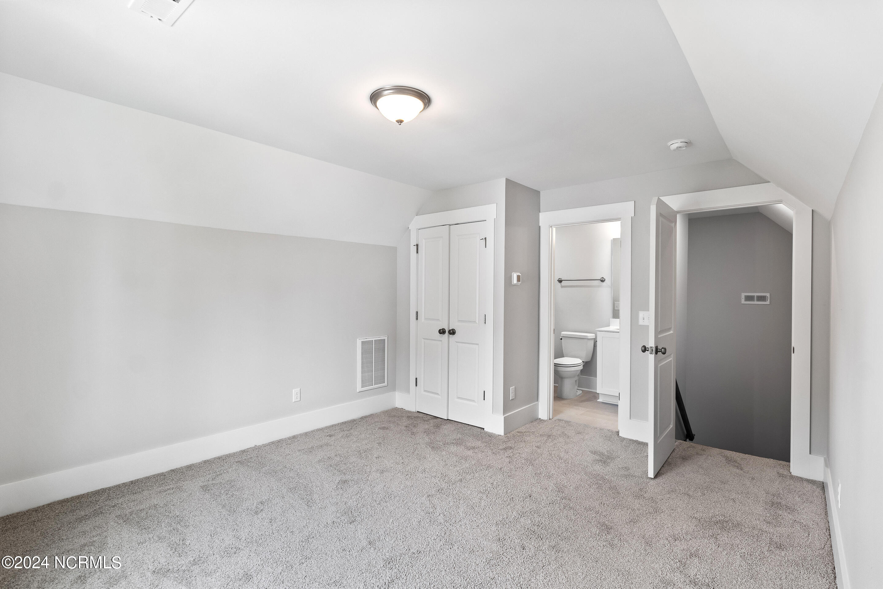 1124 Cottage Park Alley Property Photo 27