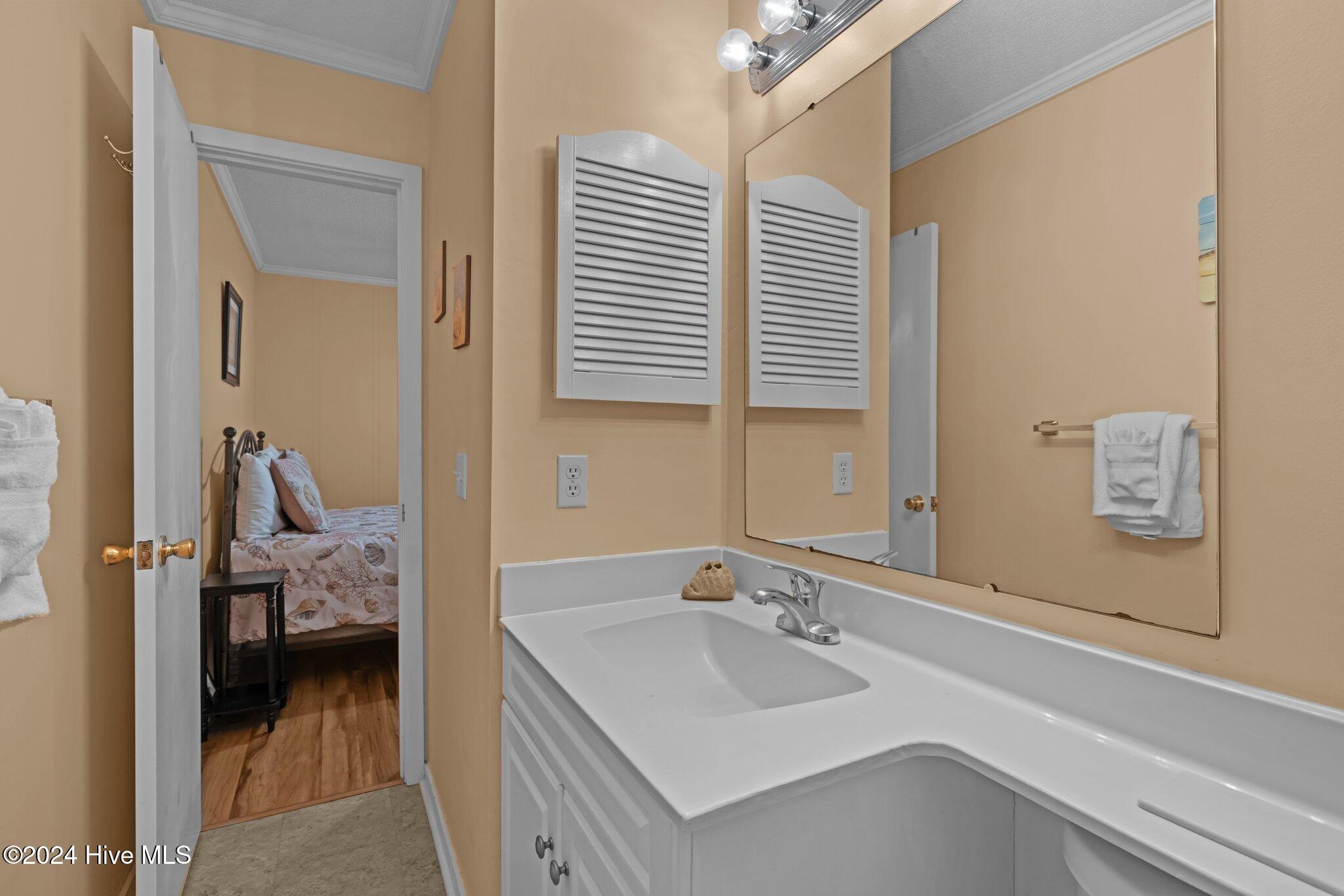 1904 E Ft Macon Road 346 Property Photo 20