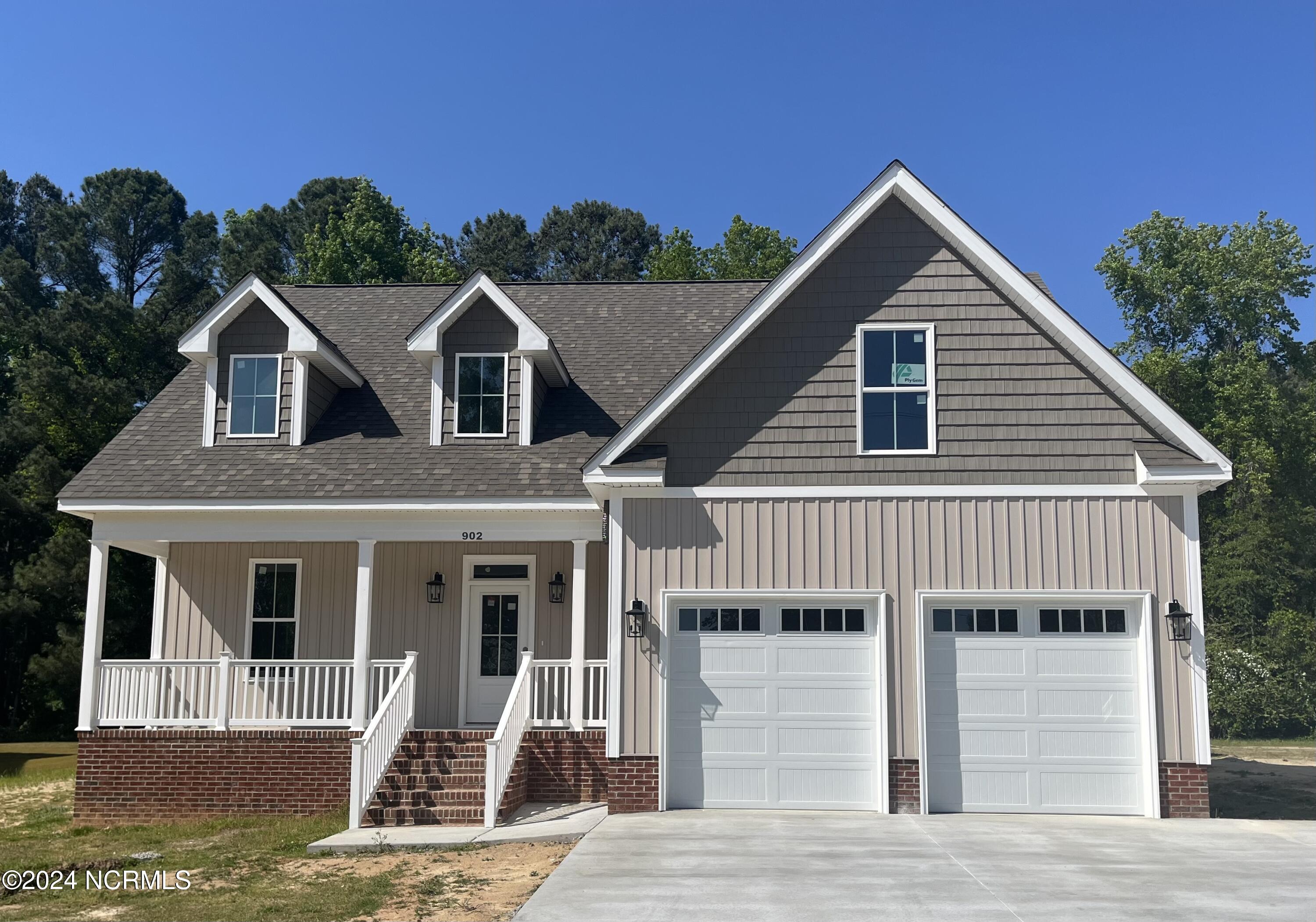 902 Birchwood Drive Property Photo 1