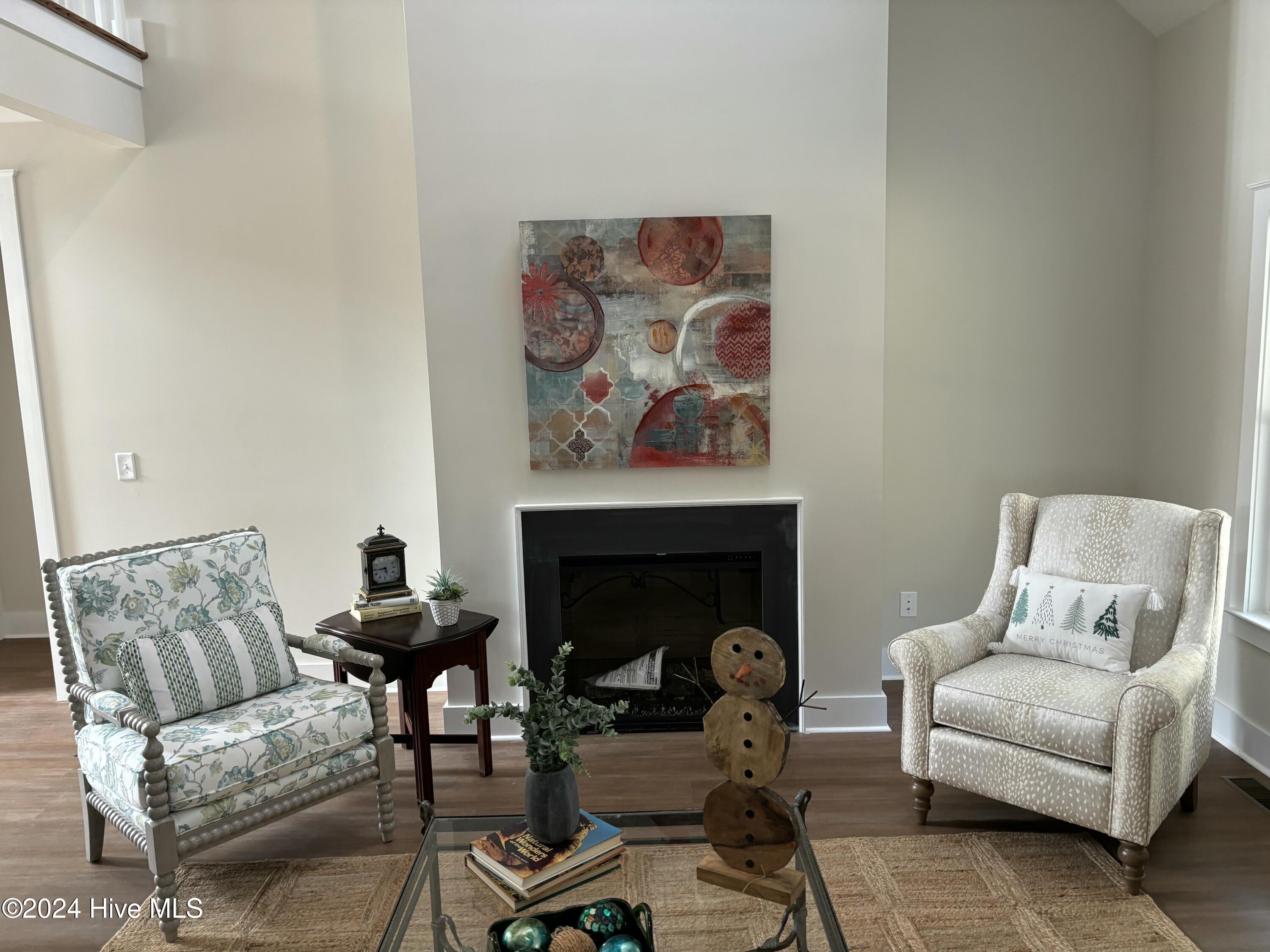 902 Birchwood Drive Property Photo 8