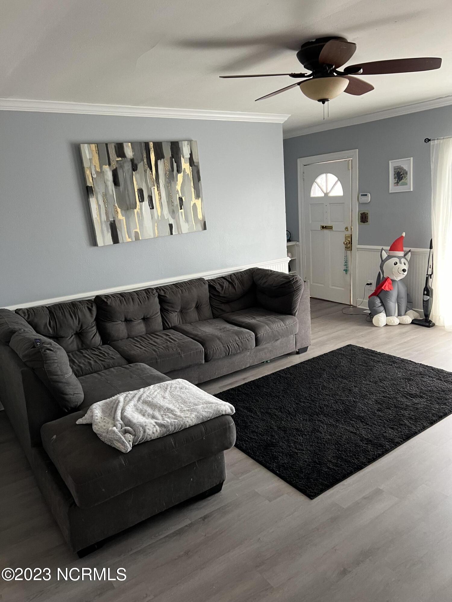 100 Marshall Street Property Photo 6