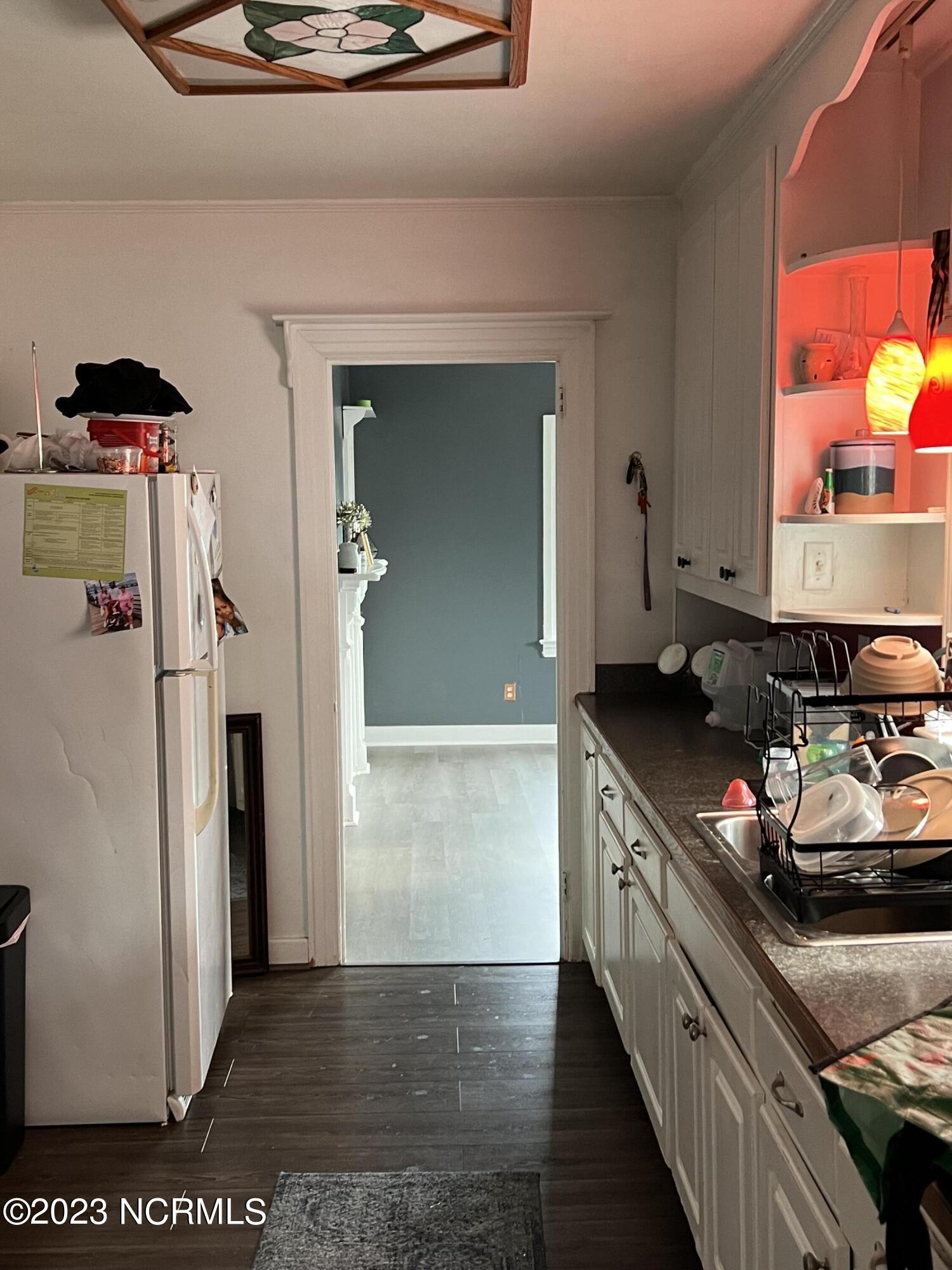 100 Marshall Street Property Photo 10