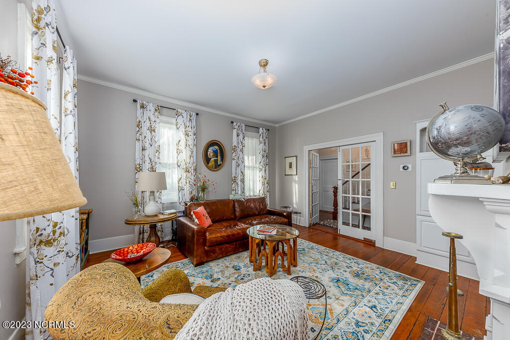 406 Metcalf Street Property Photo 7