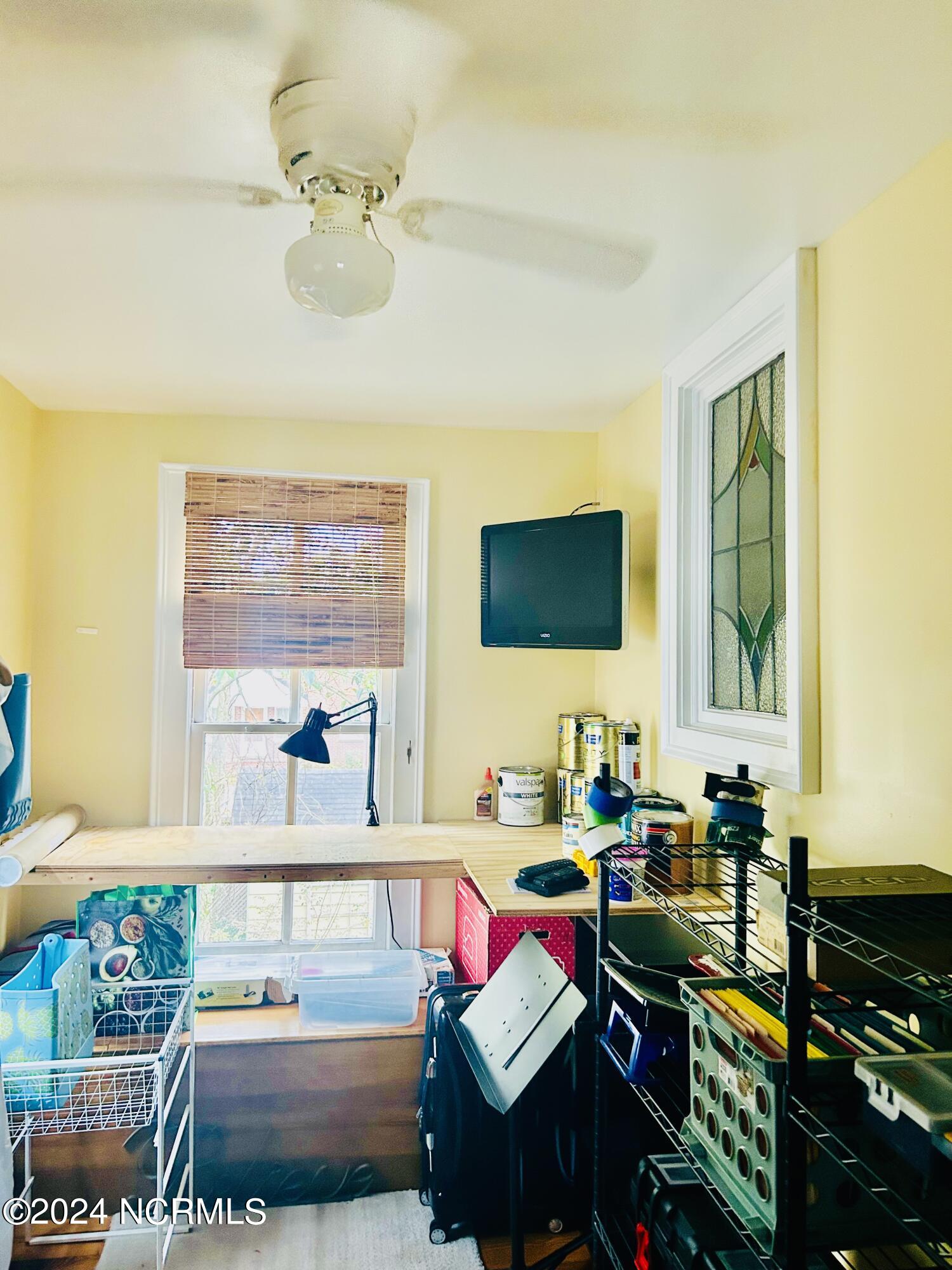 406 Metcalf Street Property Photo 18