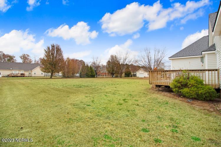 109 Callaway Court Property Photo 7