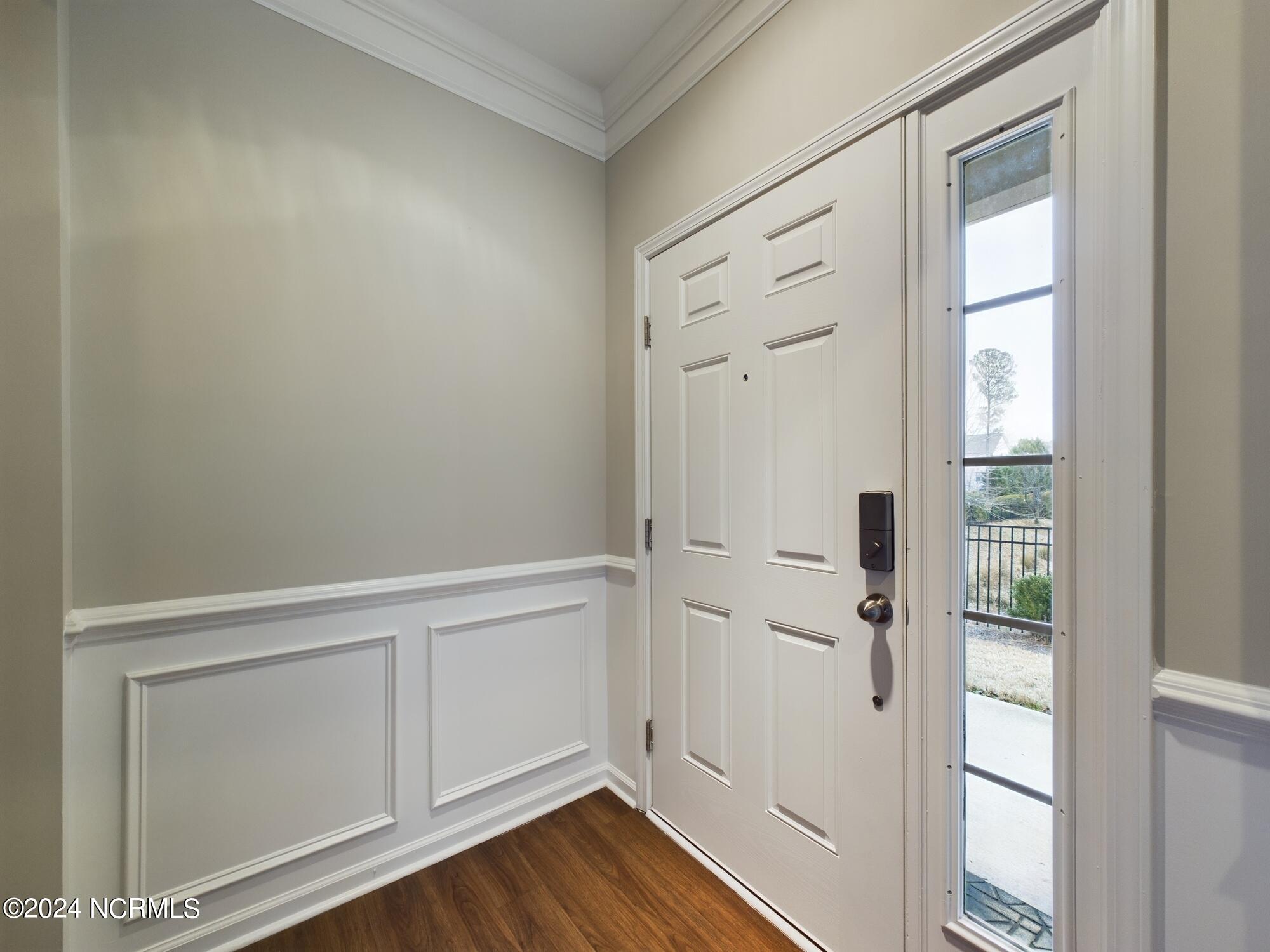311 Scotlow Way Property Photo 11