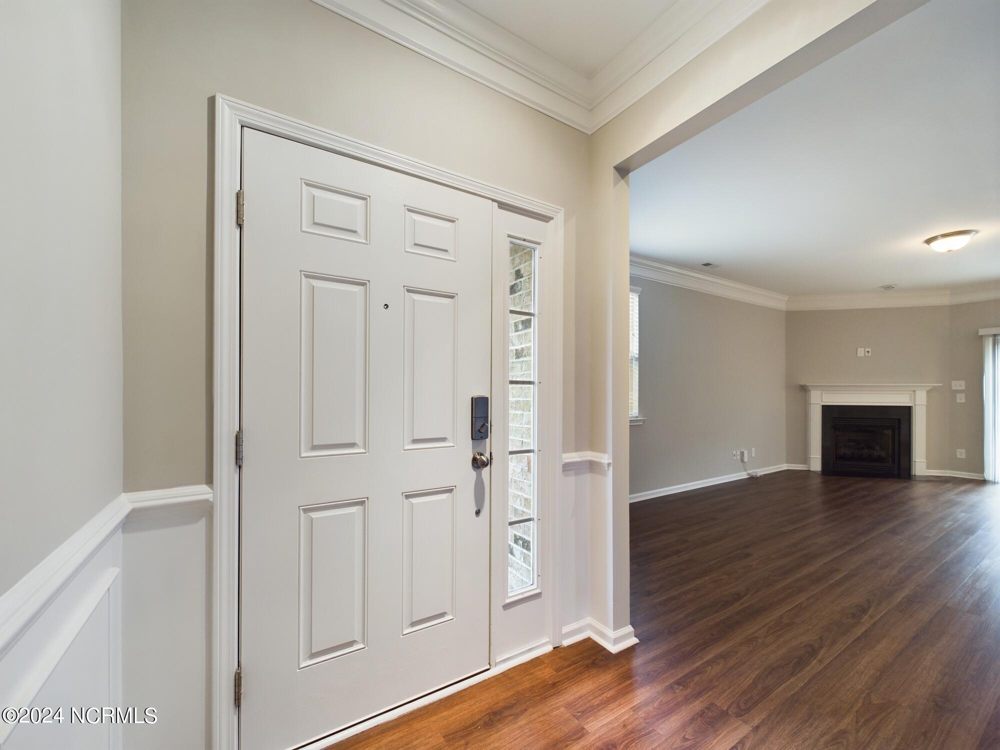 311 Scotlow Way Property Photo 12