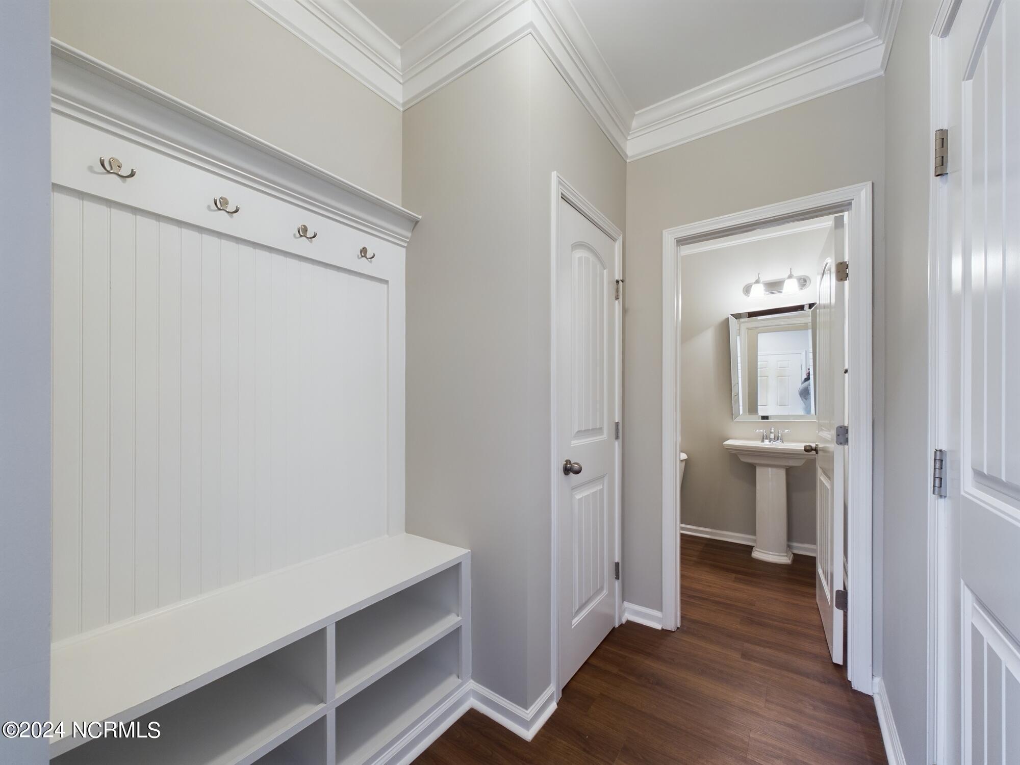 311 Scotlow Way Property Photo 13