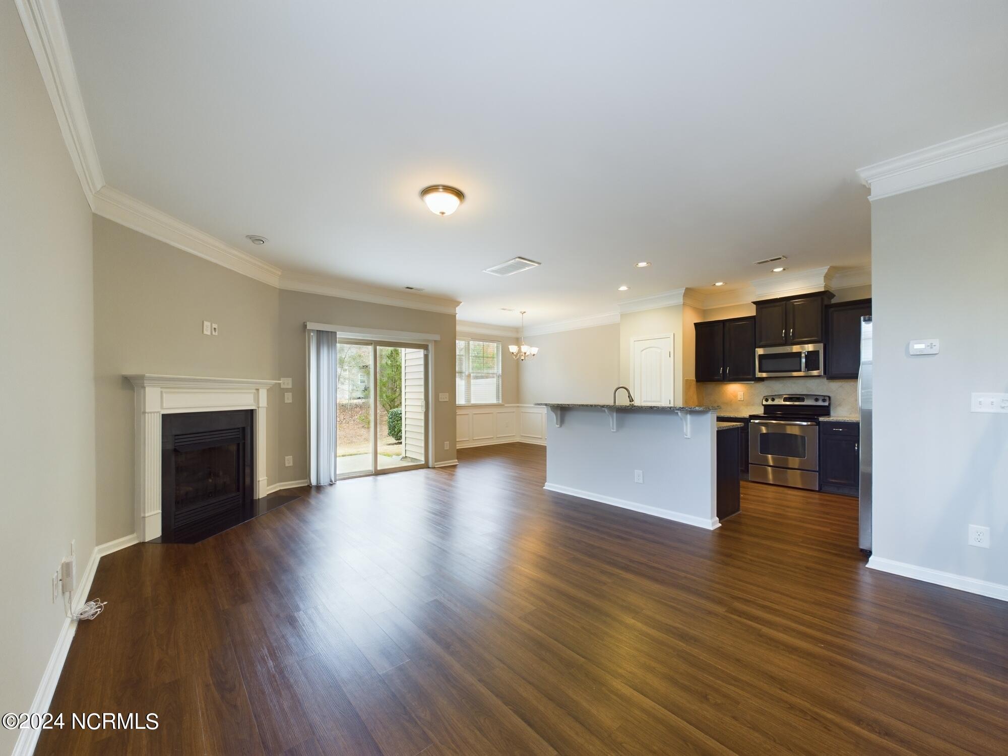 311 Scotlow Way Property Photo 17