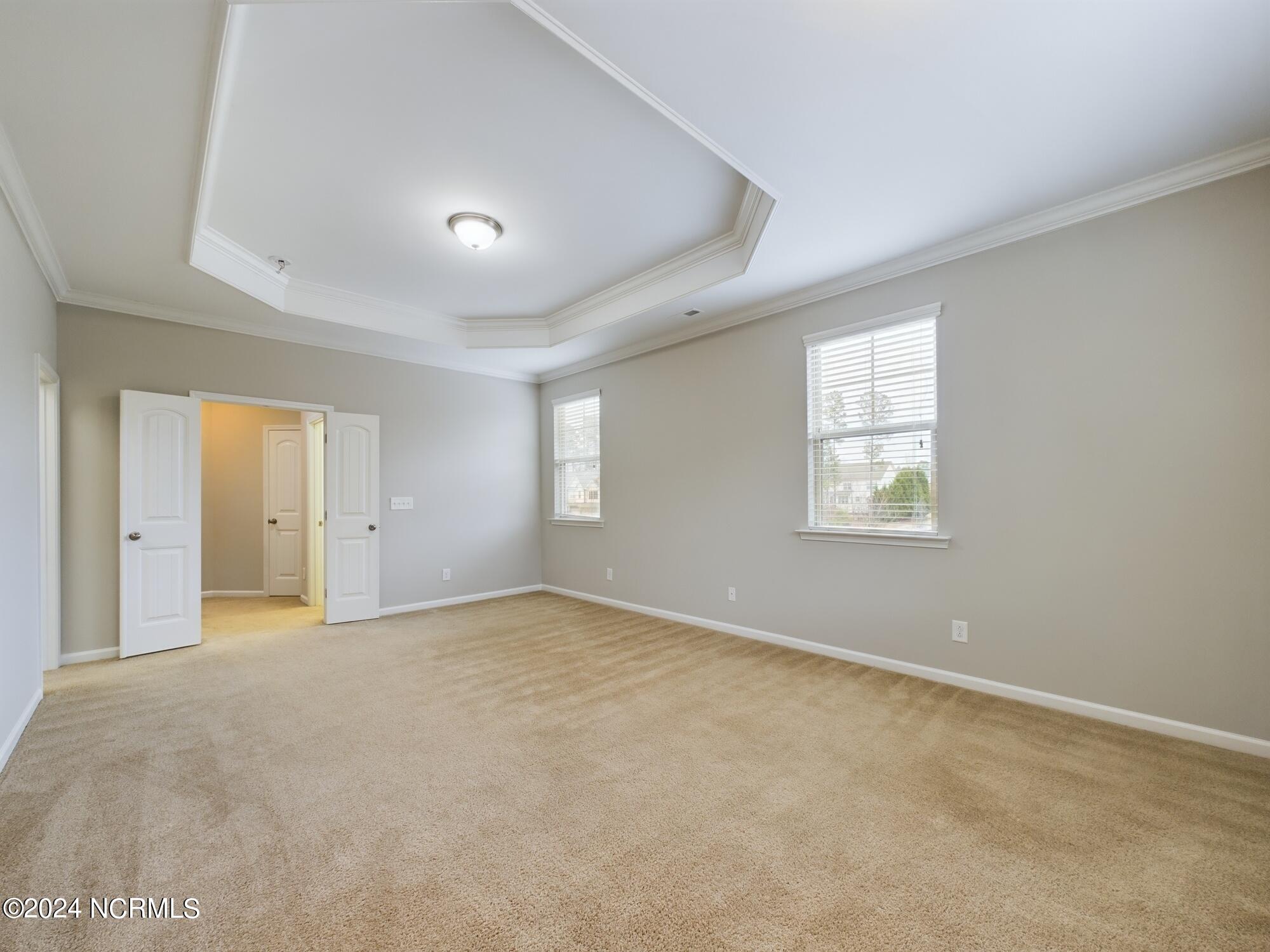 311 Scotlow Way Property Photo 32