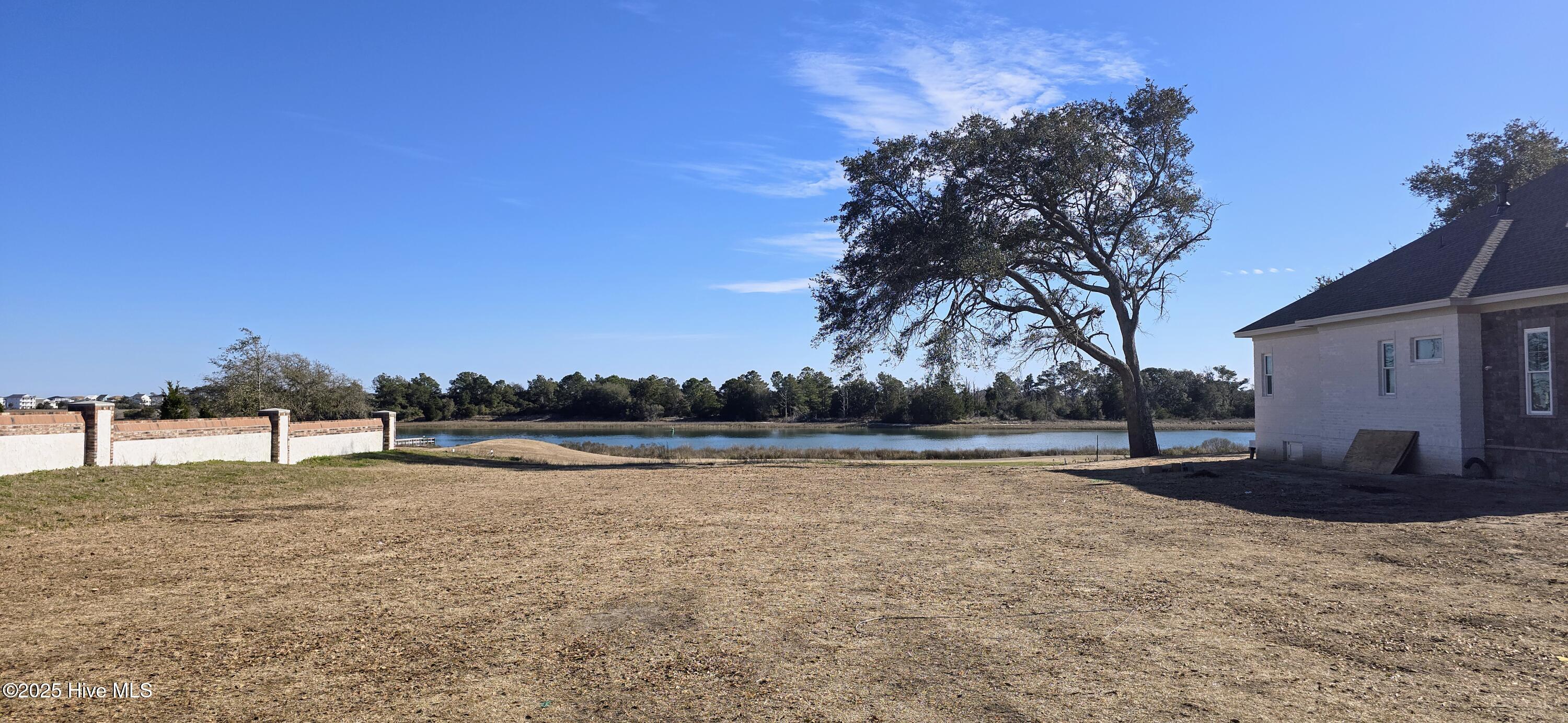 1878 Goose Creek Road Property Photo 1
