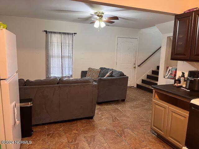 606 Roosevelt Avenue Property Photo 5