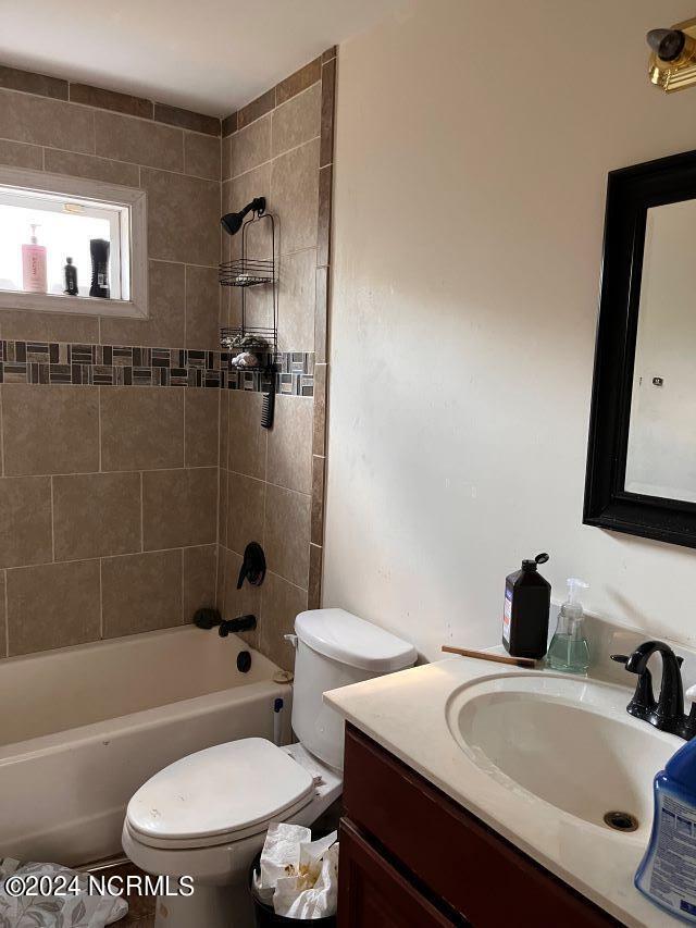 606 Roosevelt Avenue Property Photo 13