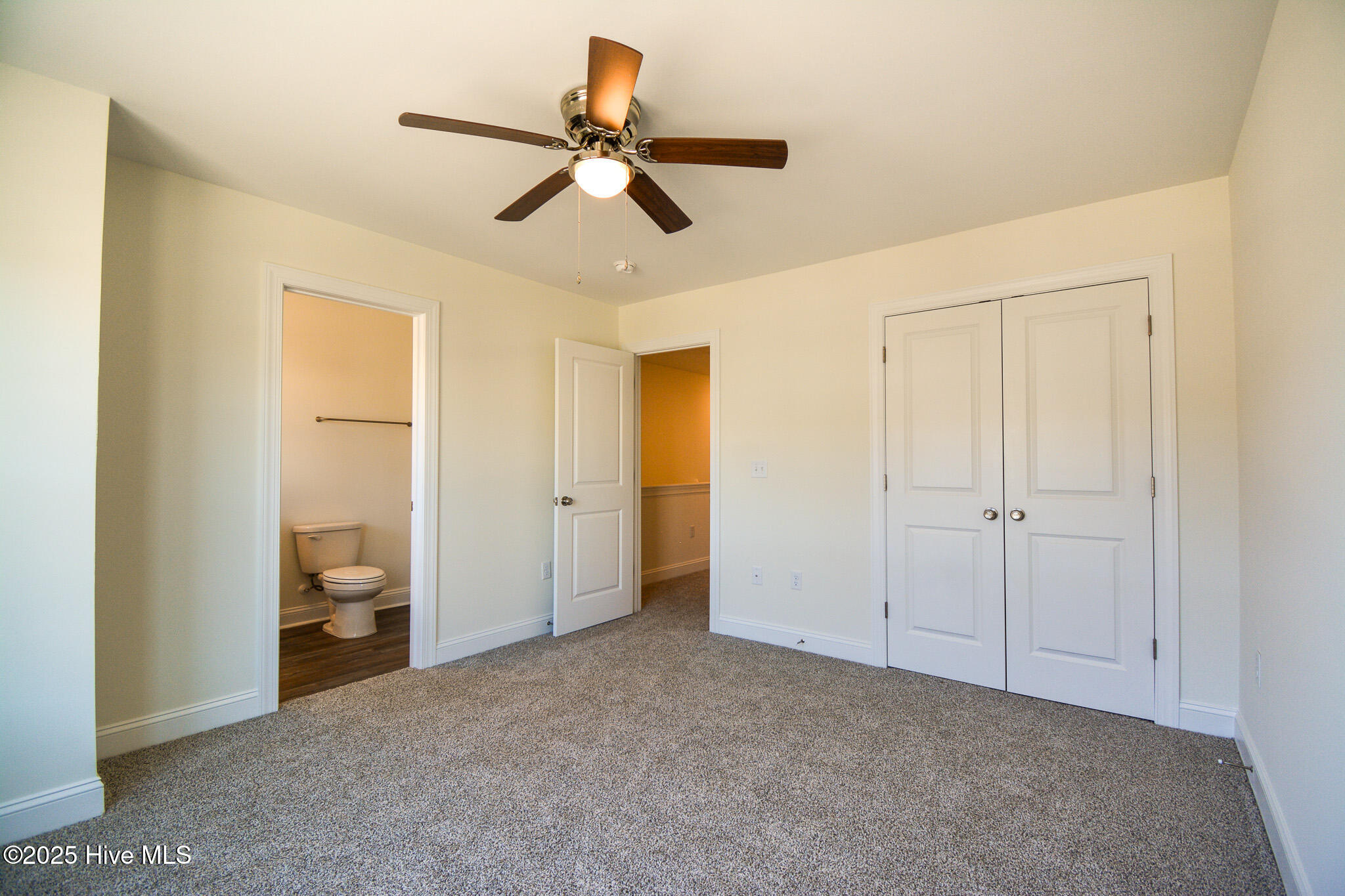 319 Starfish Lane Property Photo 23
