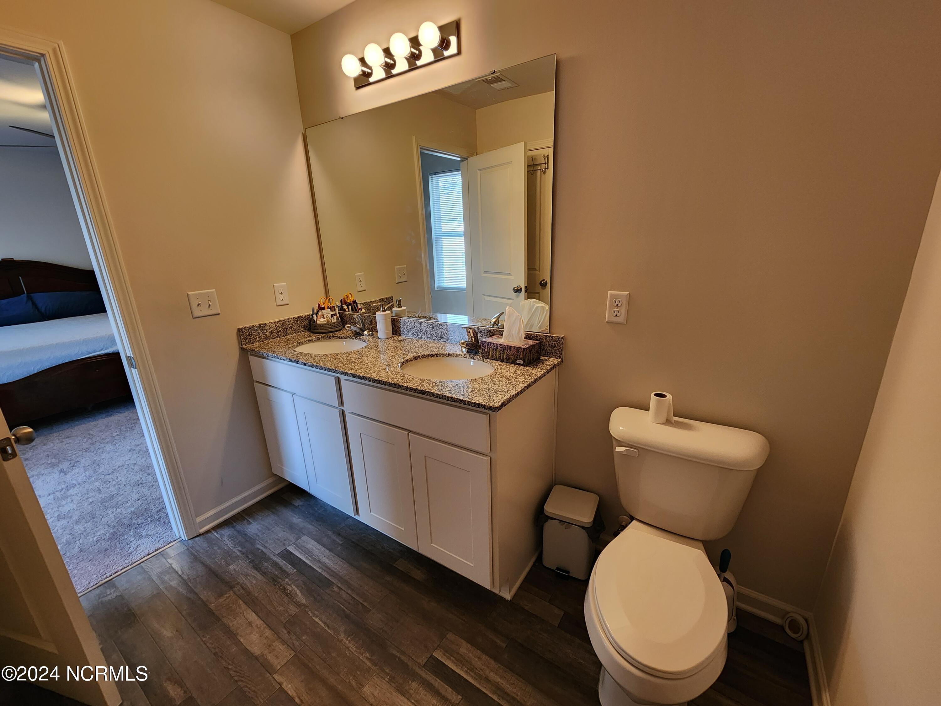2419 Ben Hogan Circle Circle Property Photo 11