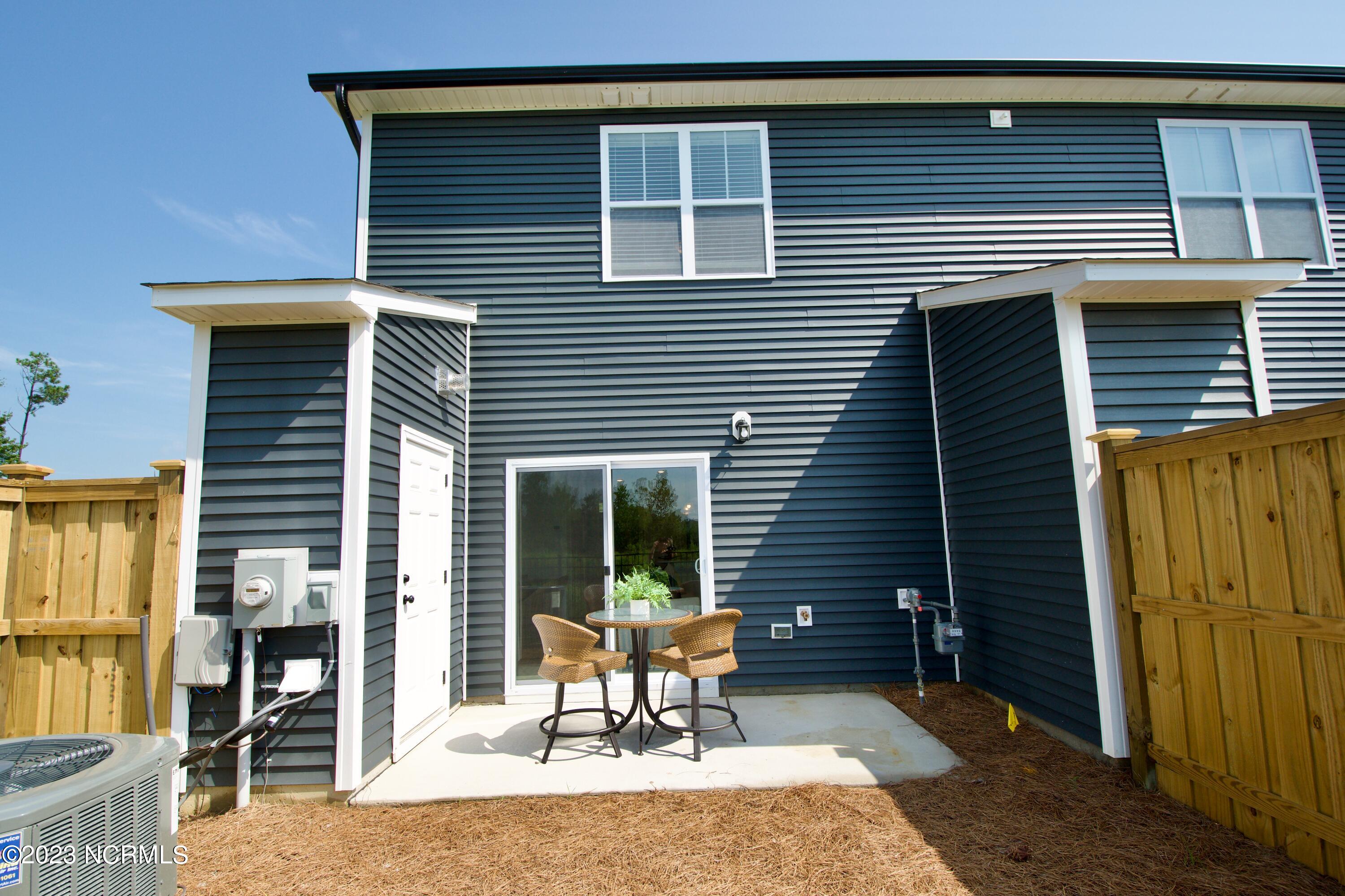 1573 Dusk Cove Property Photo 15