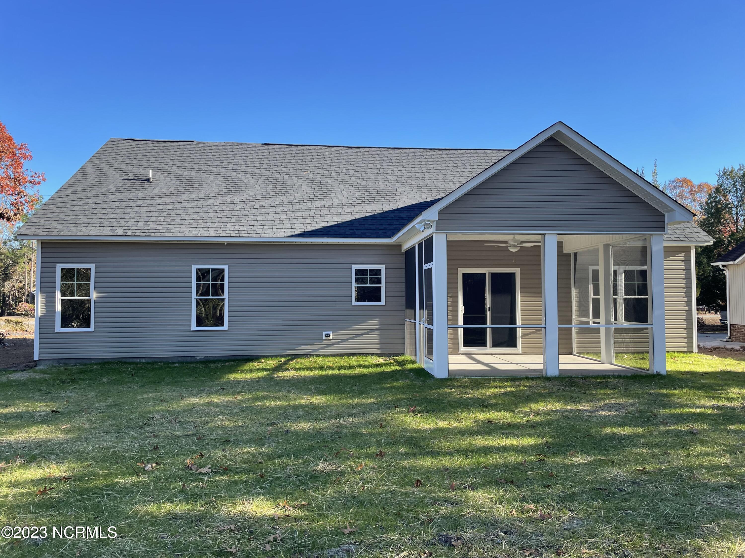 1128 Coral Reef Drive Property Photo 5