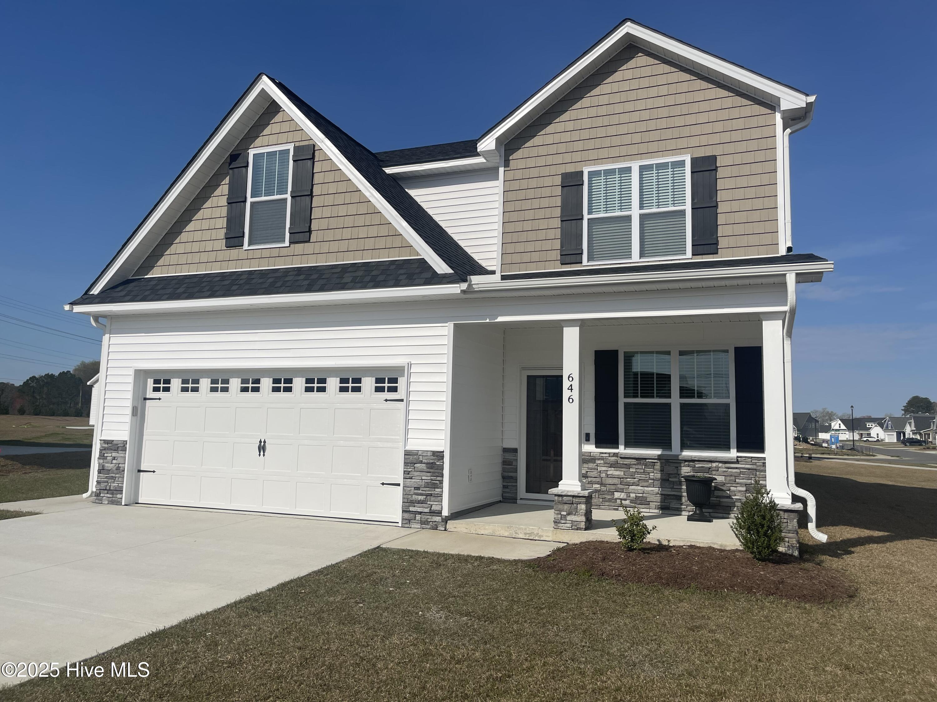 646 Norberry Drive Property Photo 5