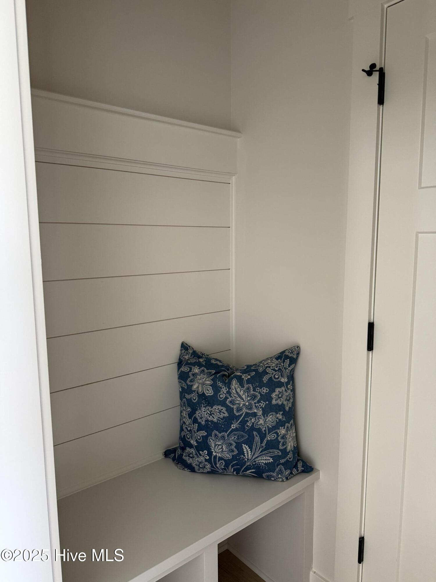 646 Norberry Drive Property Photo 11