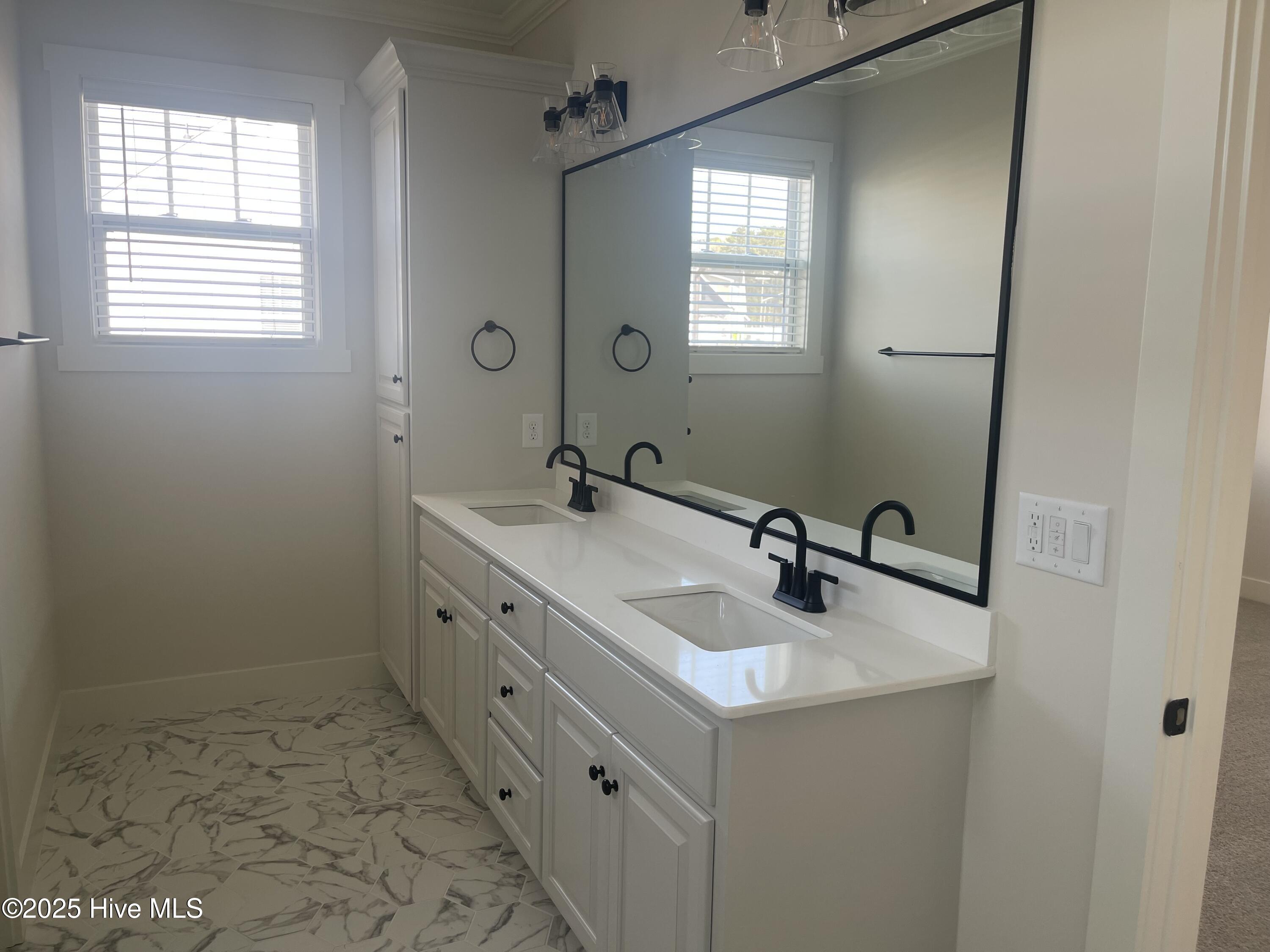 646 Norberry Drive Property Photo 18