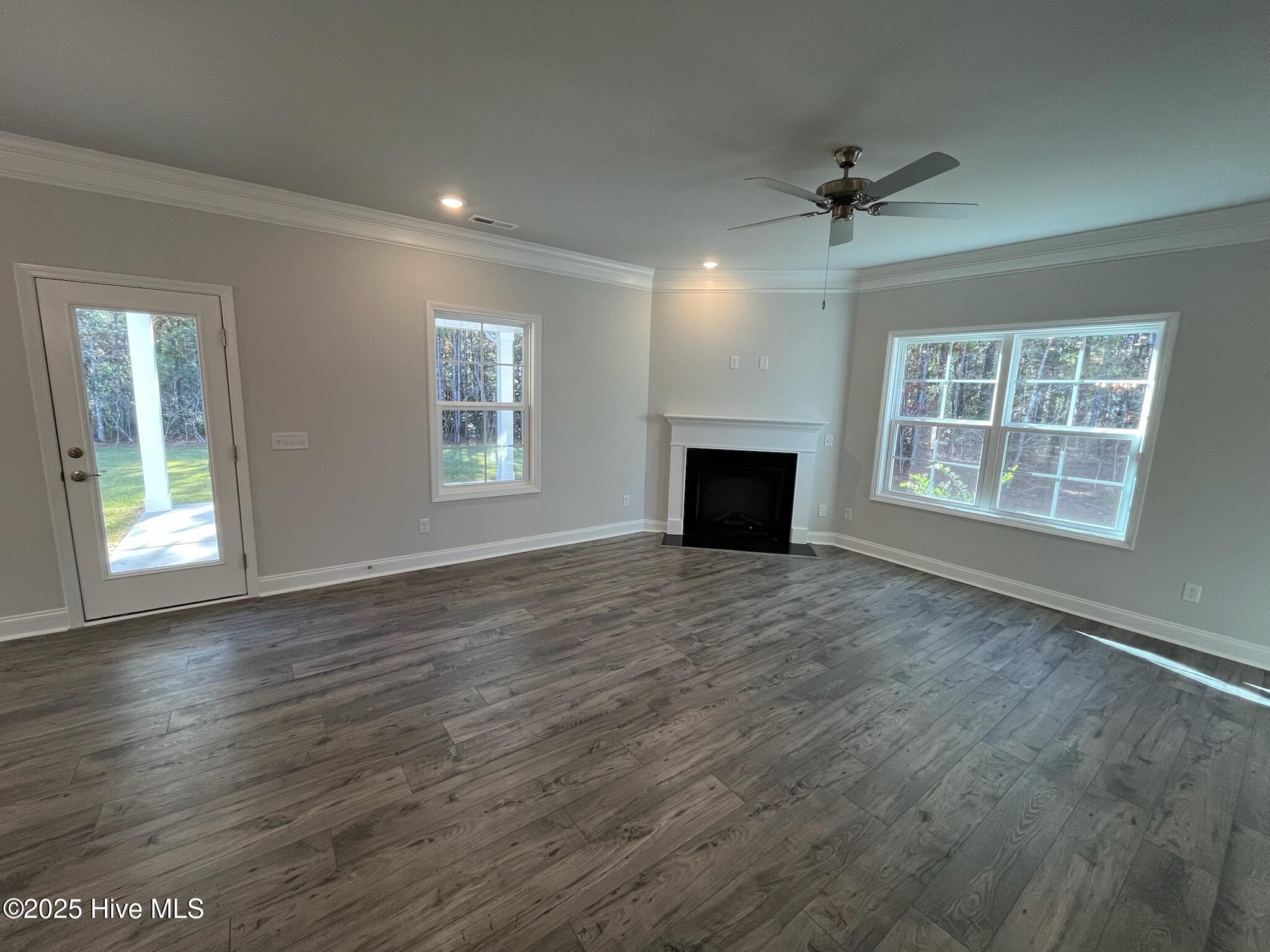 1221 Mandevilla Drive Property Photo 12