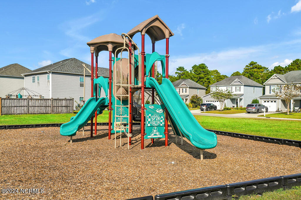 2753 Longleaf Pine Circle Property Photo 37